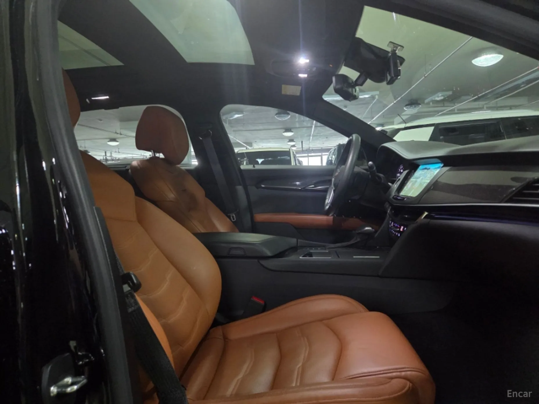 Cadillac CT6 превью 10