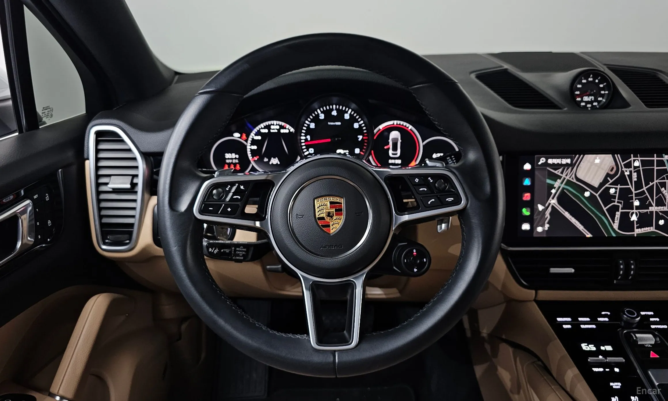 Porsche Cayenne (PO536) превью 13