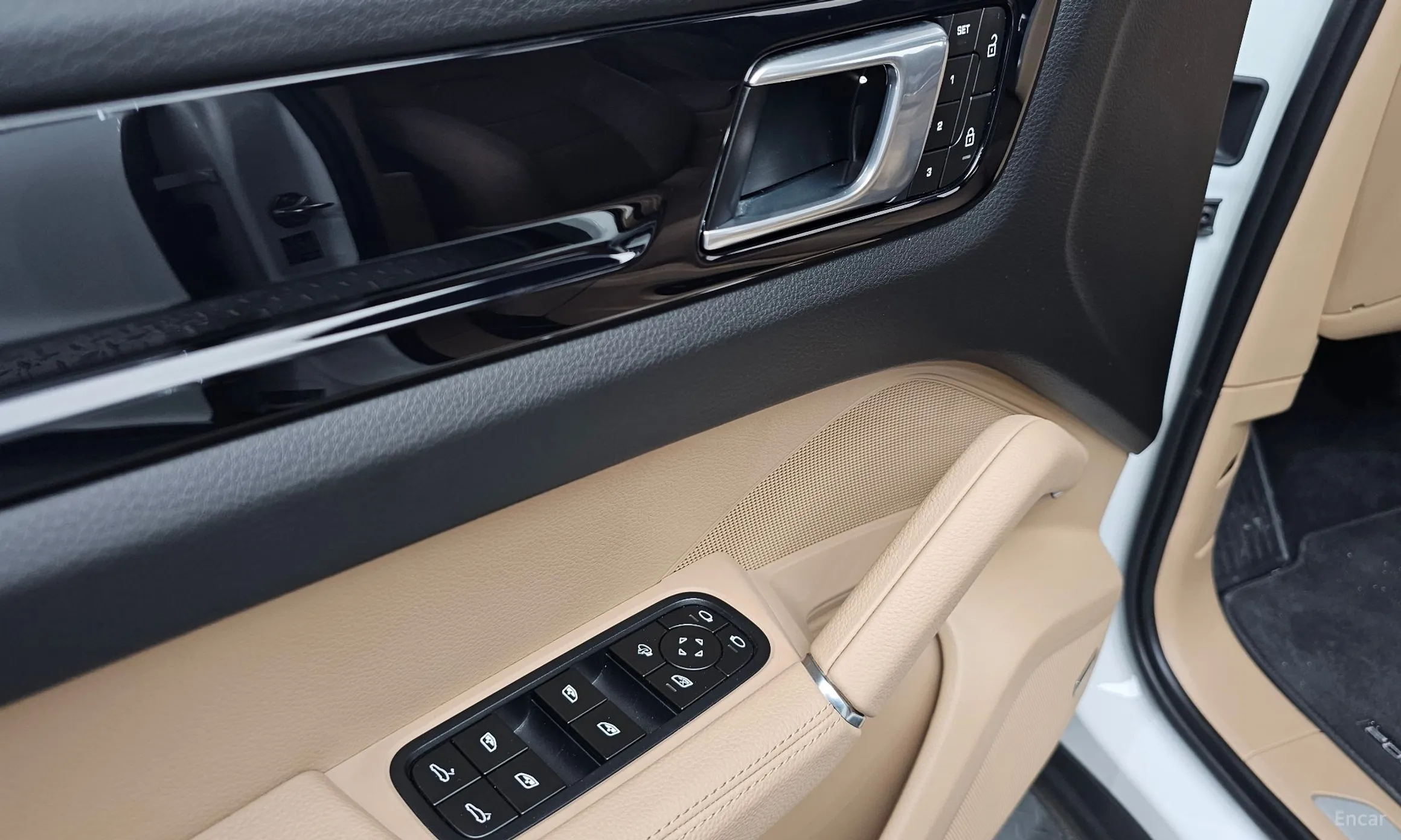 Porsche Cayenne (PO536) превью 18