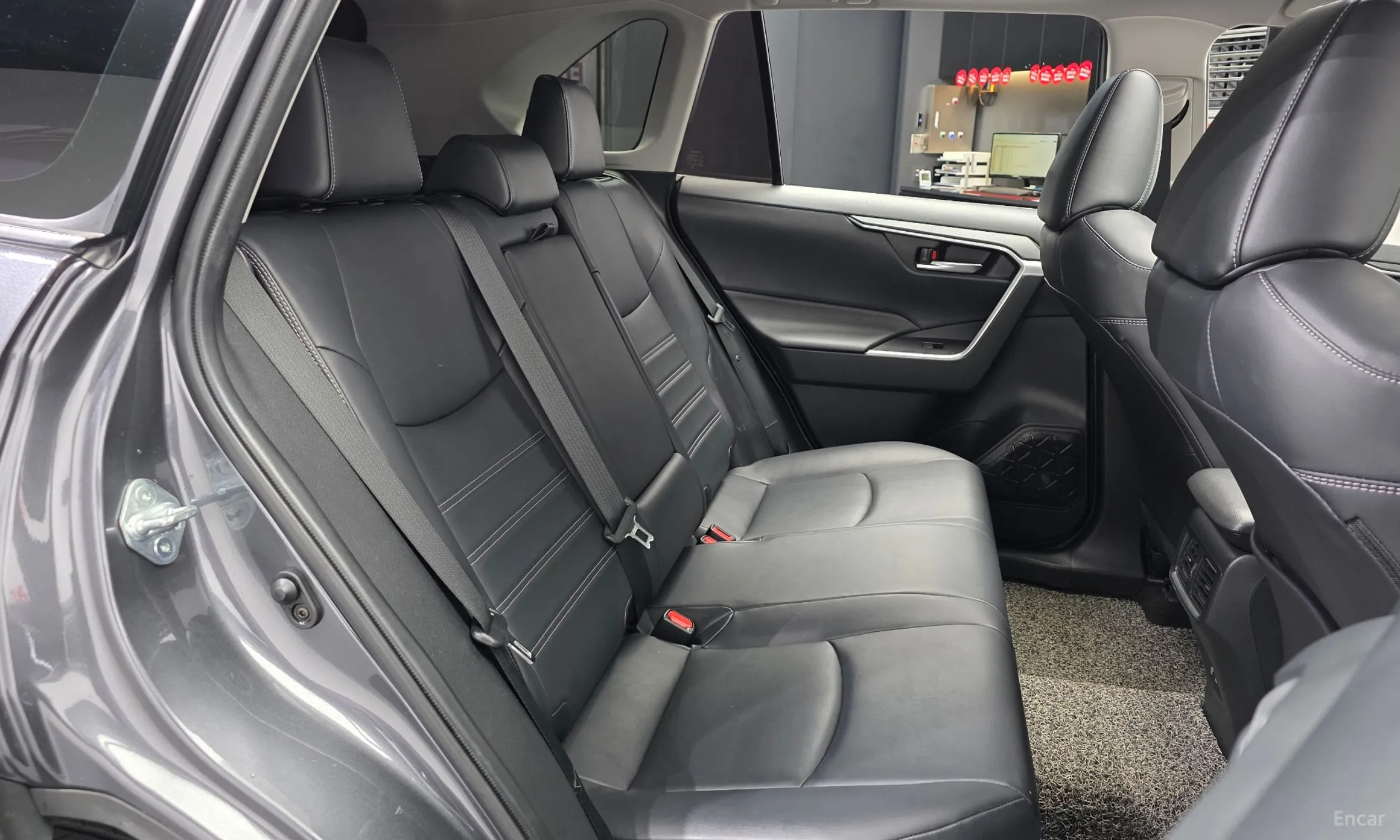 Toyota RAV4 5th Generation превью 12