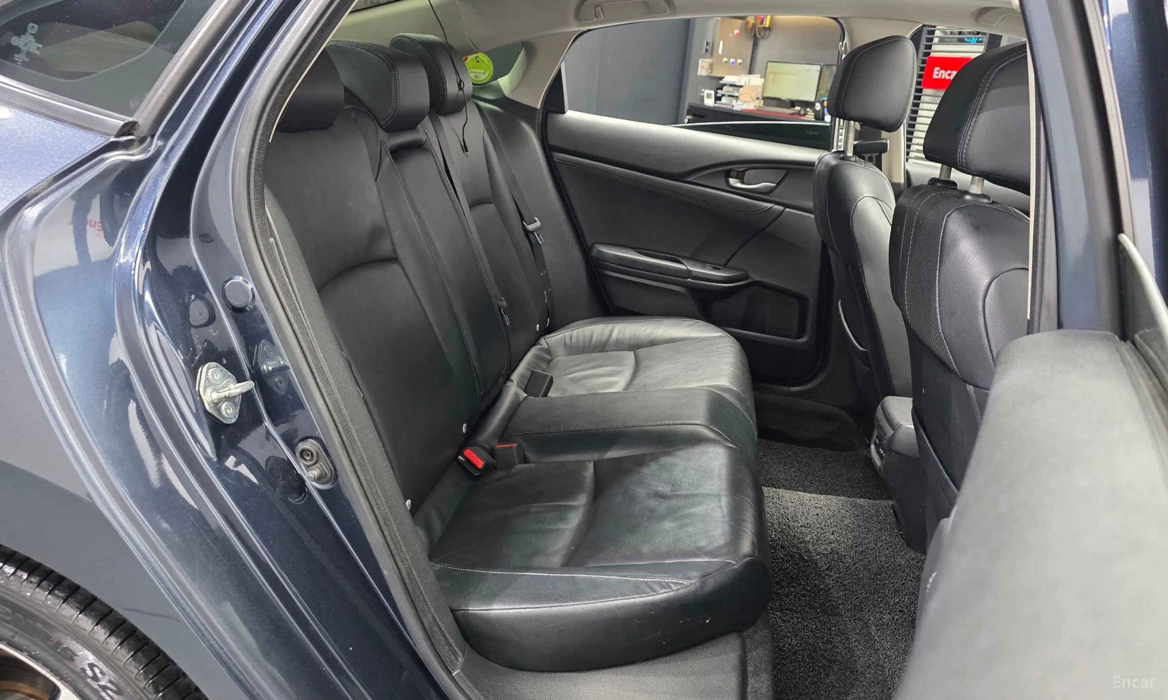 Honda Civic превью 12