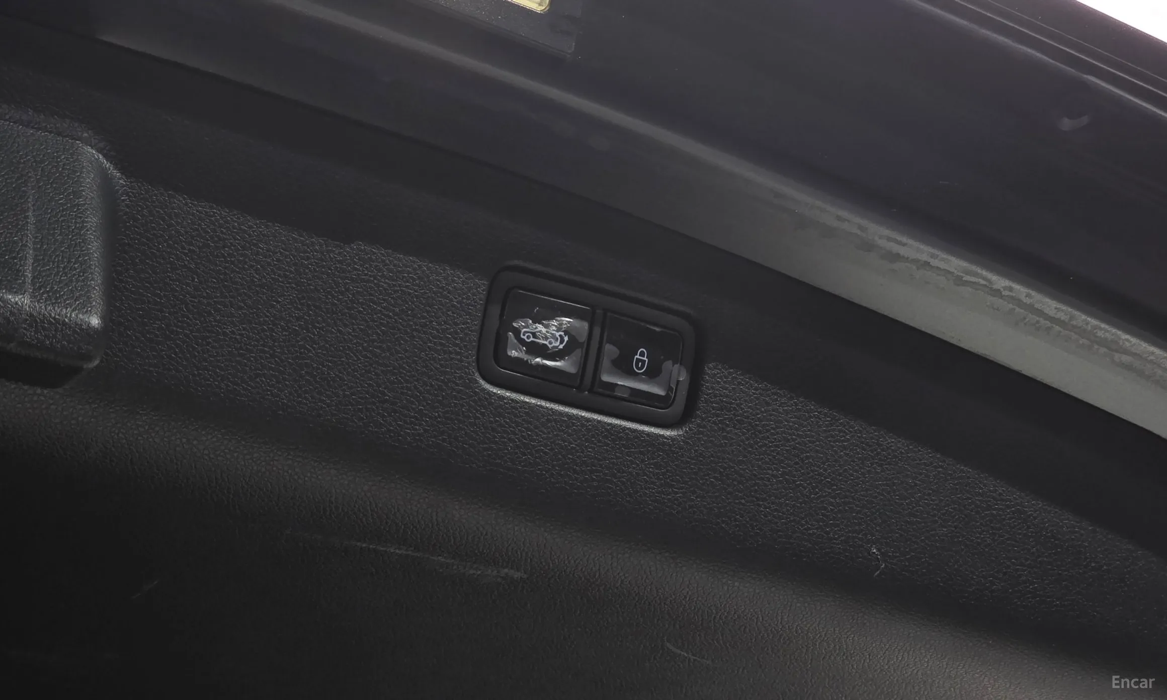 Genesis GV70 превью 20