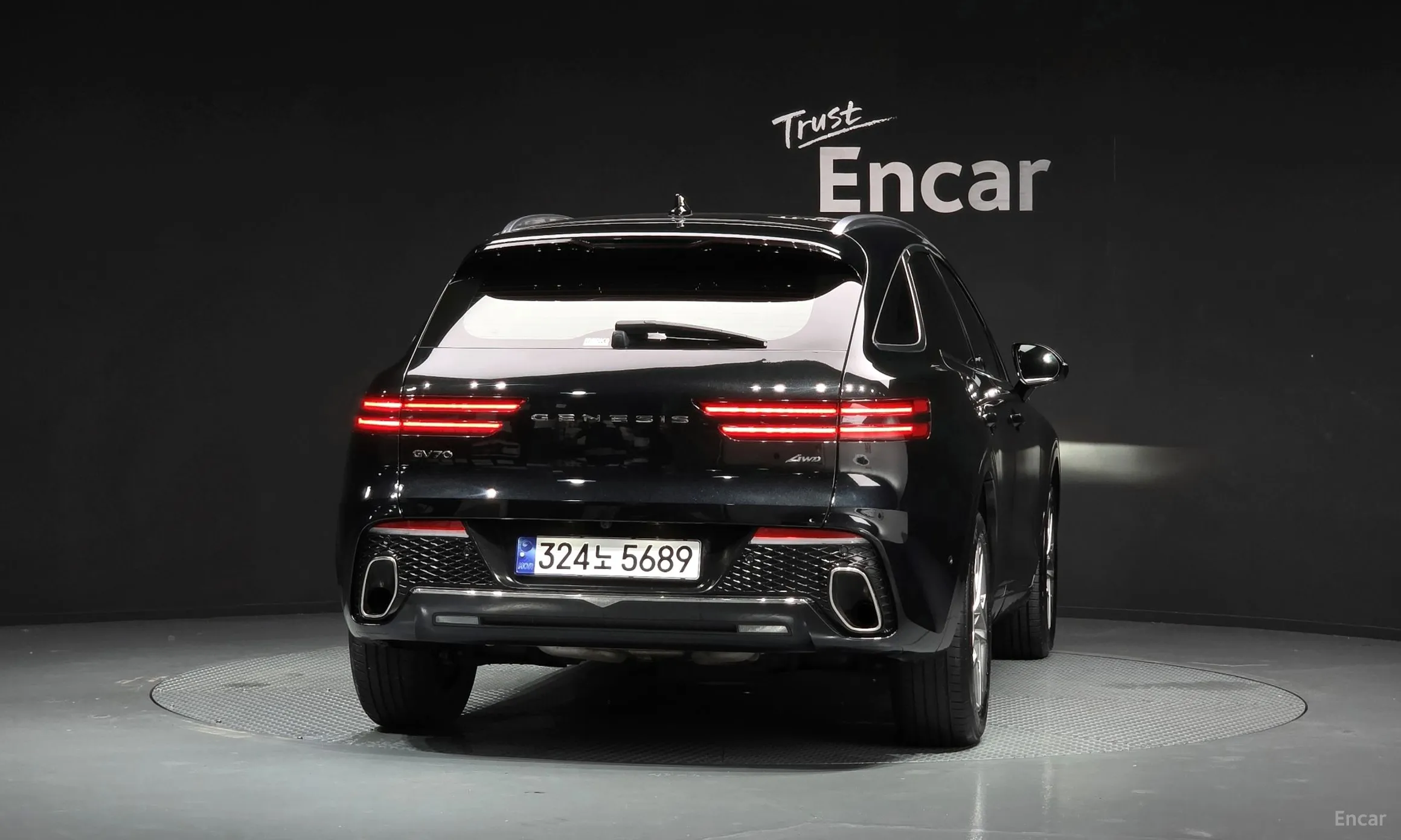 Genesis GV70 превью 4