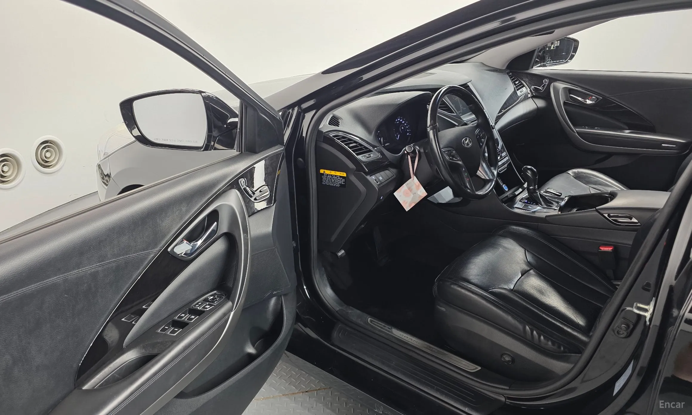 Hyundai Grandeur HG превью 11