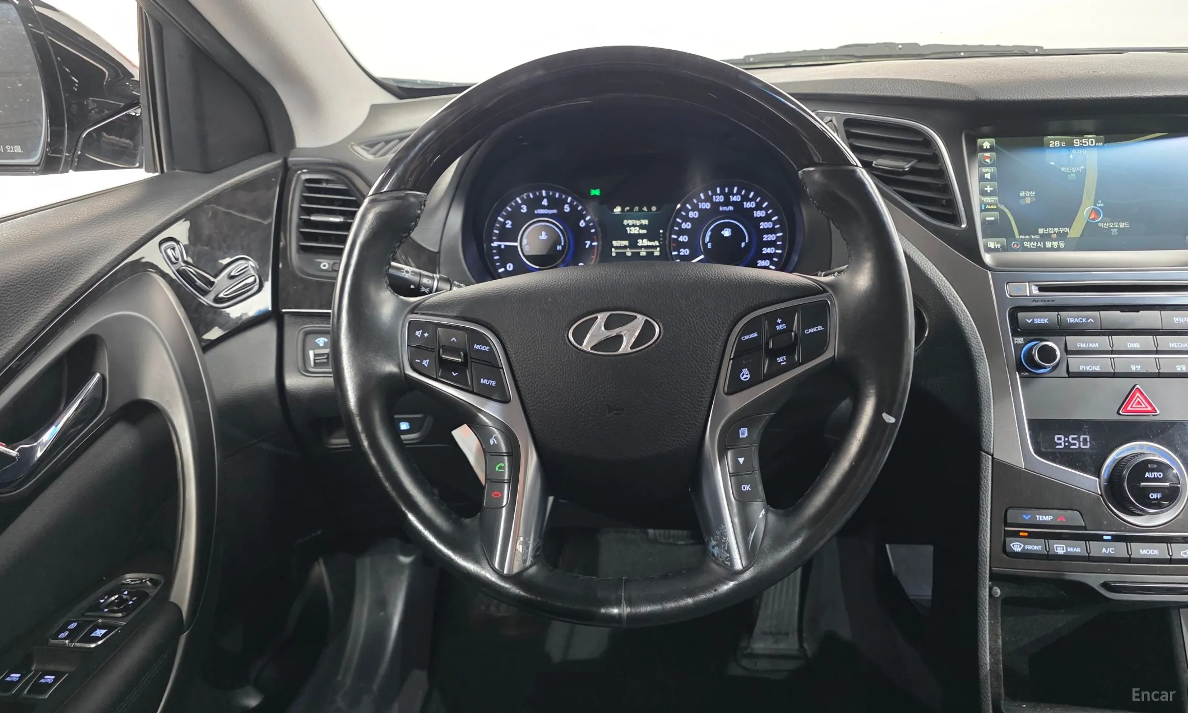 Hyundai Grandeur HG превью 14