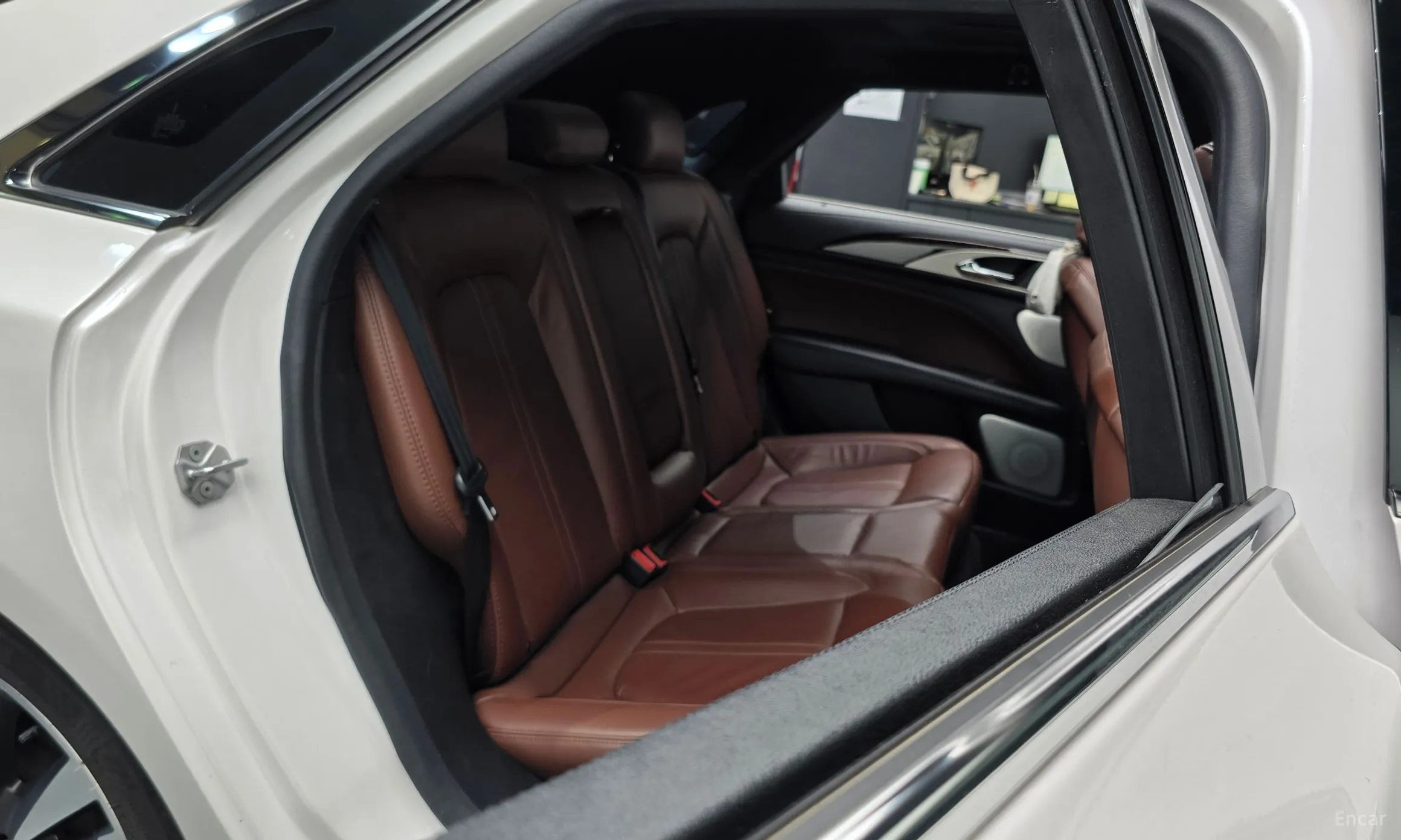 Lincoln New MKZ превью 11
