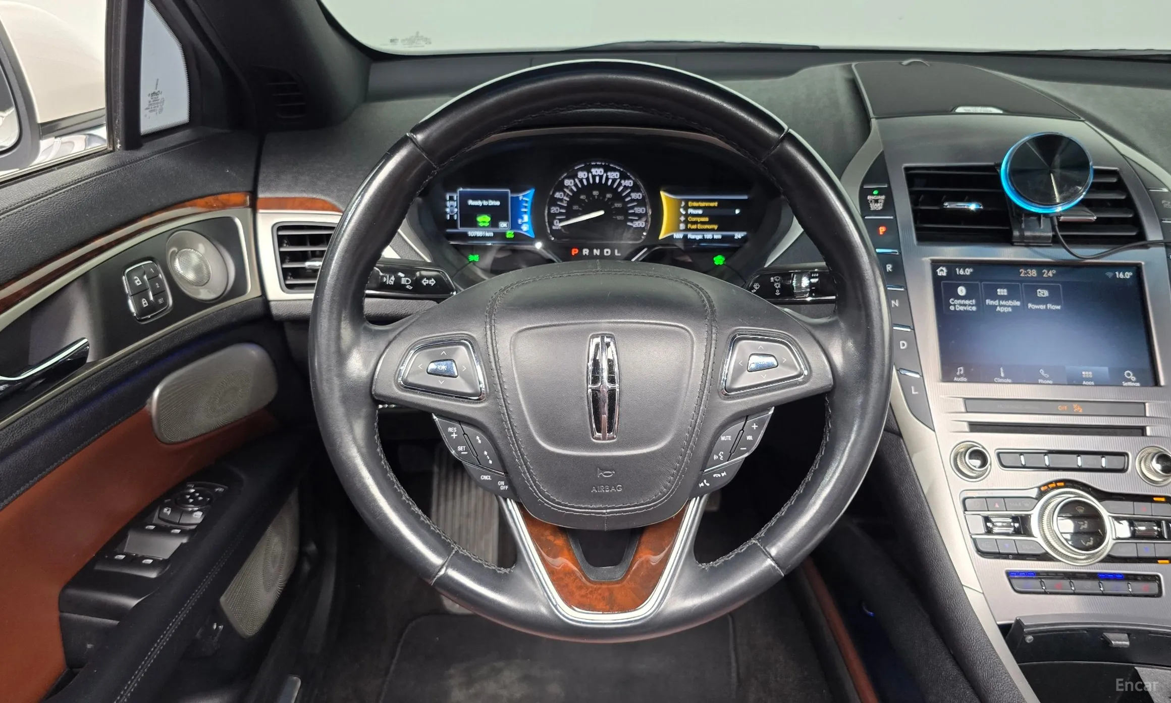 Lincoln New MKZ превью 13