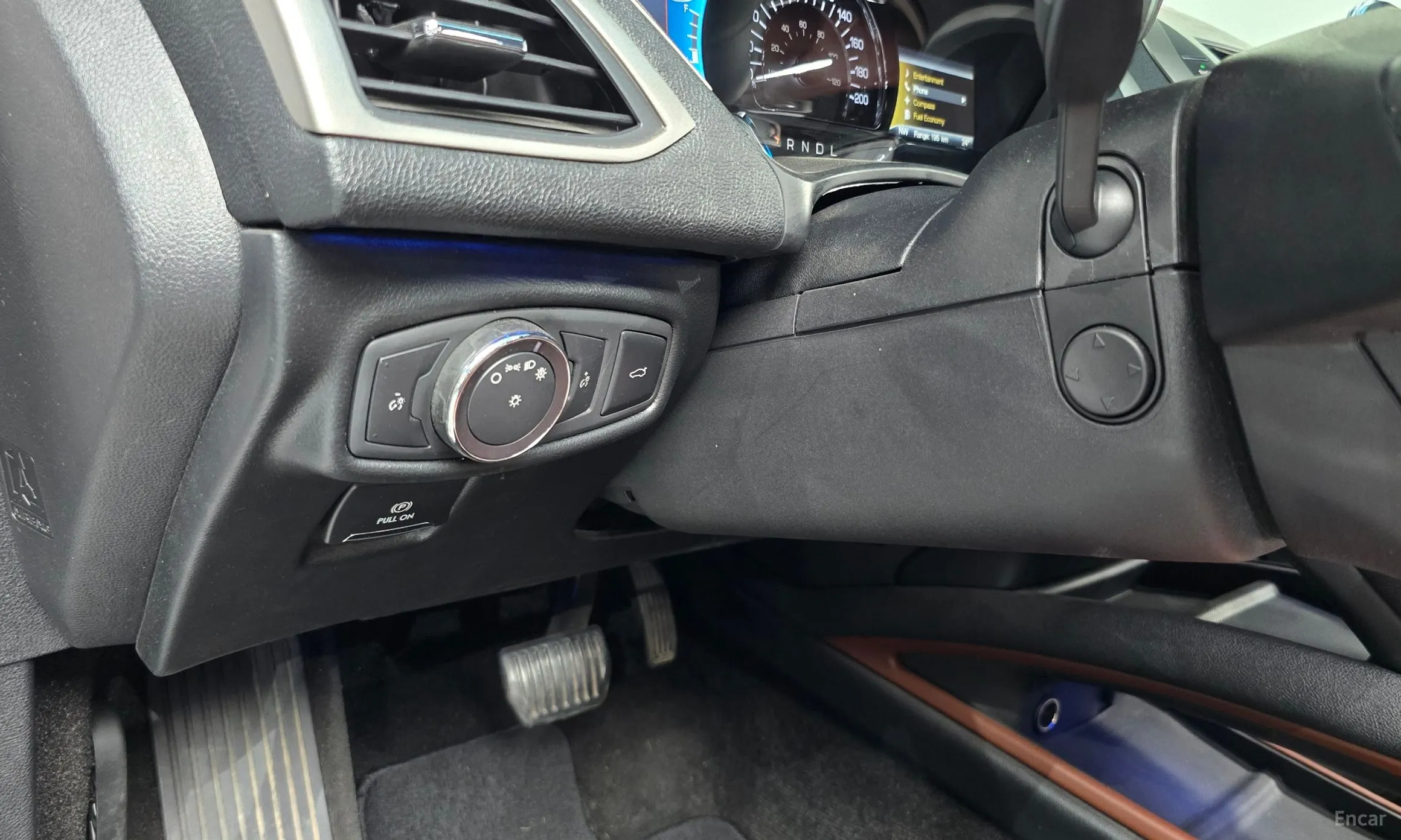 Lincoln New MKZ превью 20