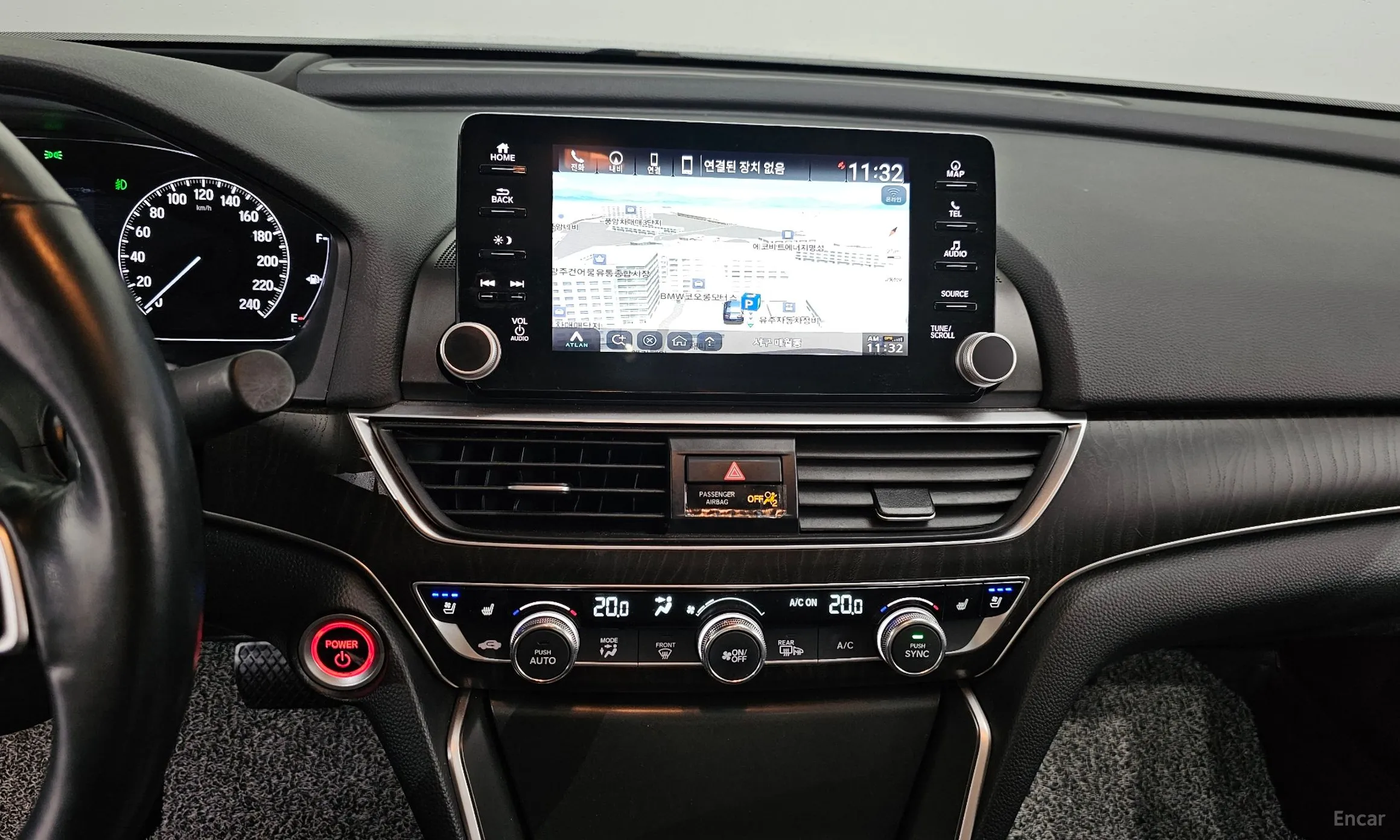 Honda Accord 10th Generation превью 14
