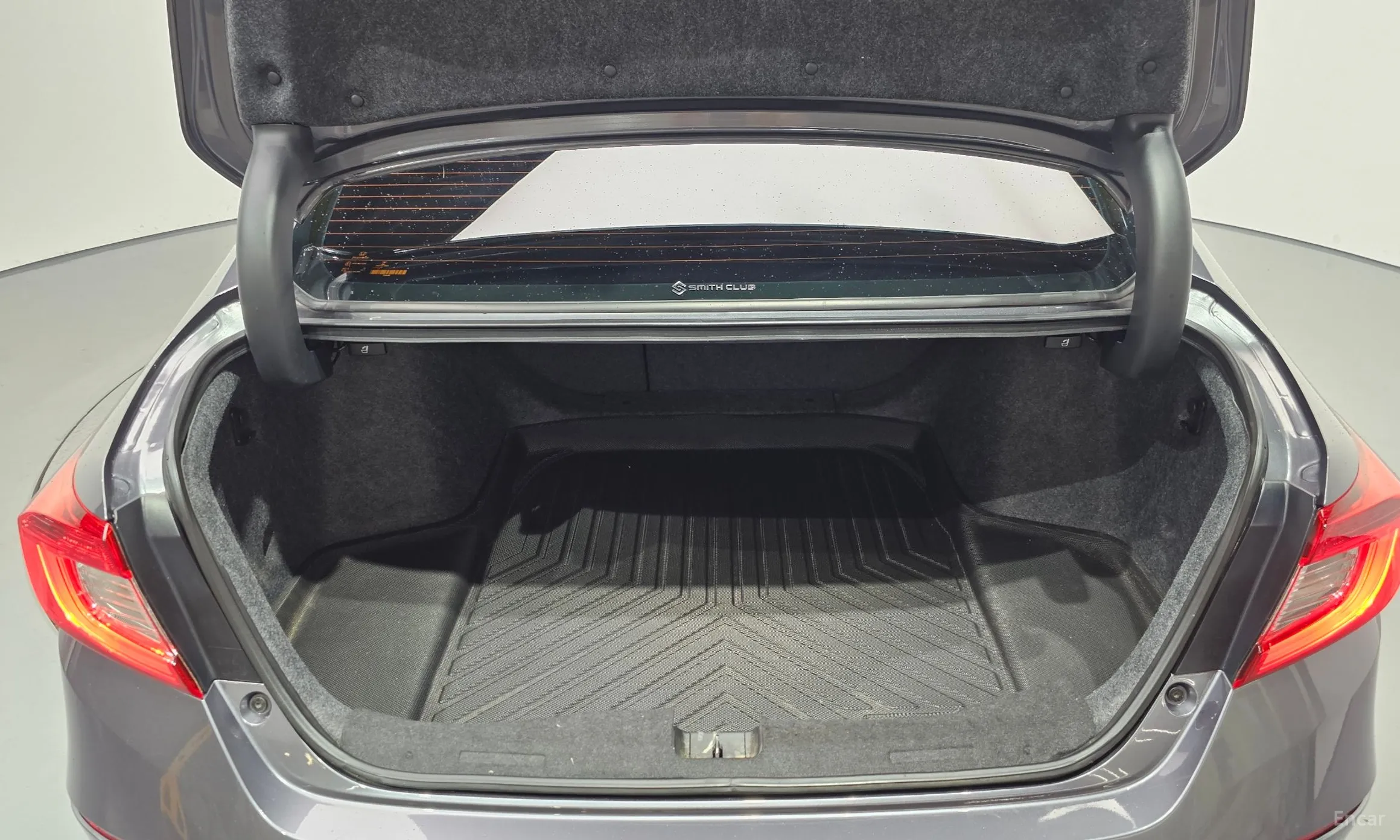 Honda Accord 10th Generation превью 20