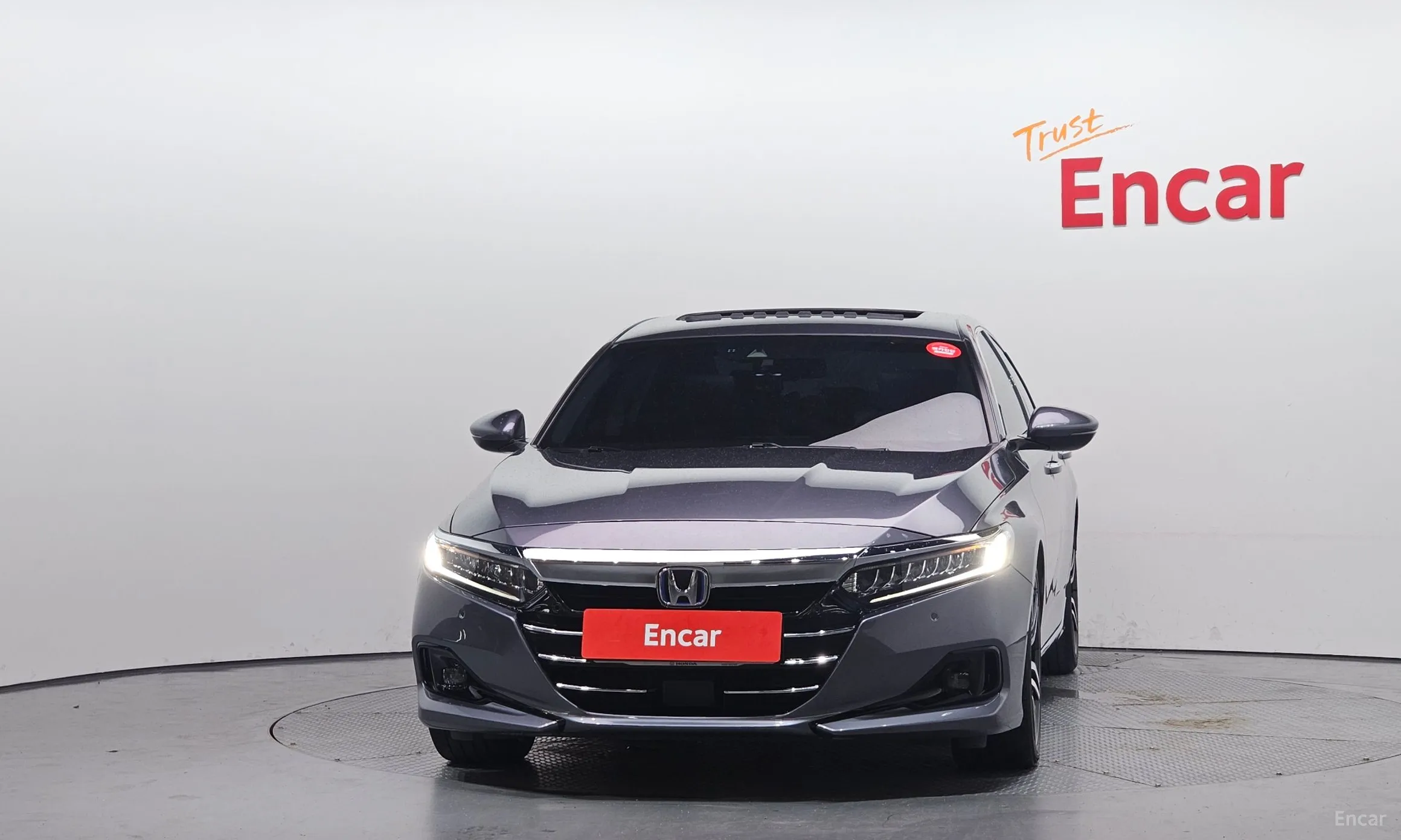 Honda Accord 10th Generation превью 3