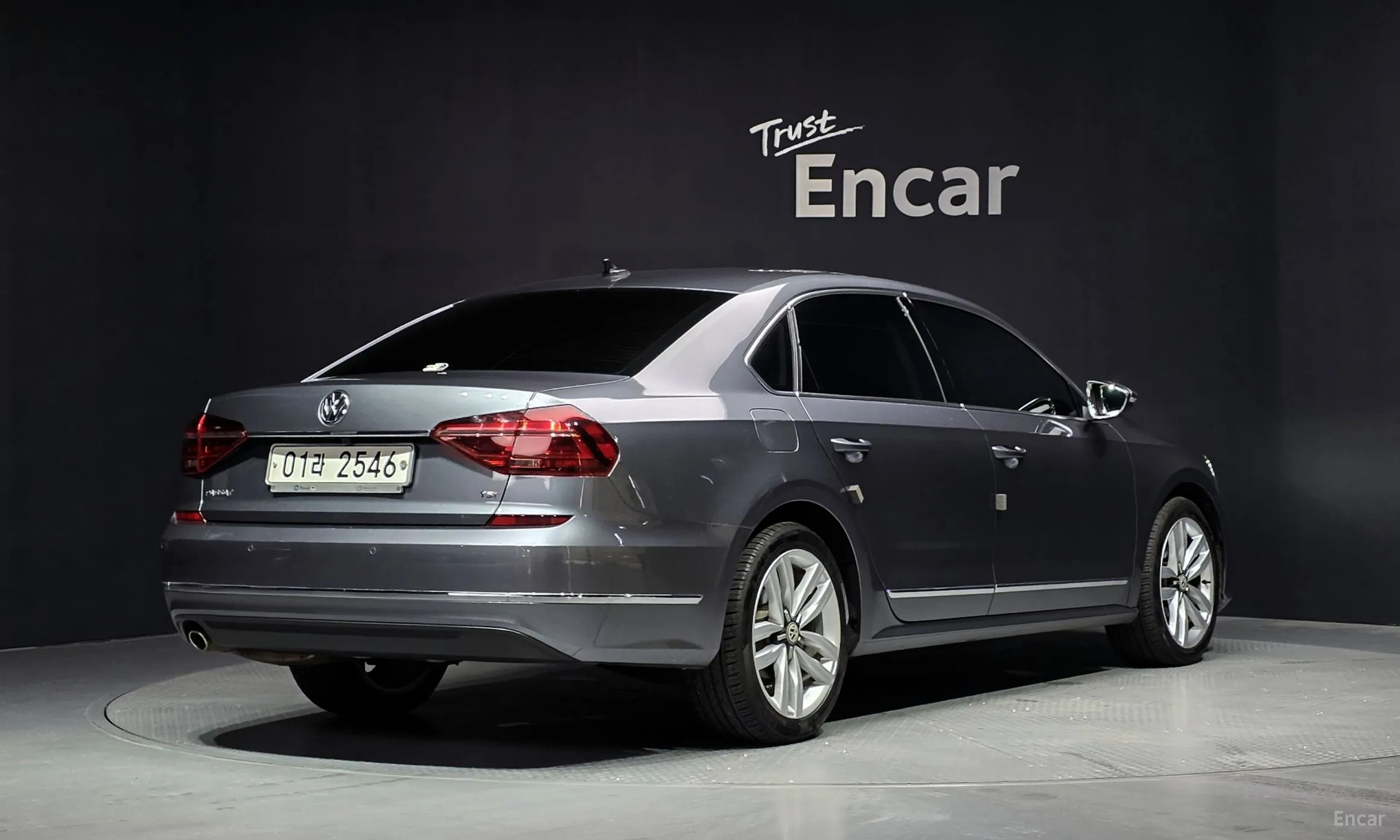 Volkswagen The New Passat превью 2