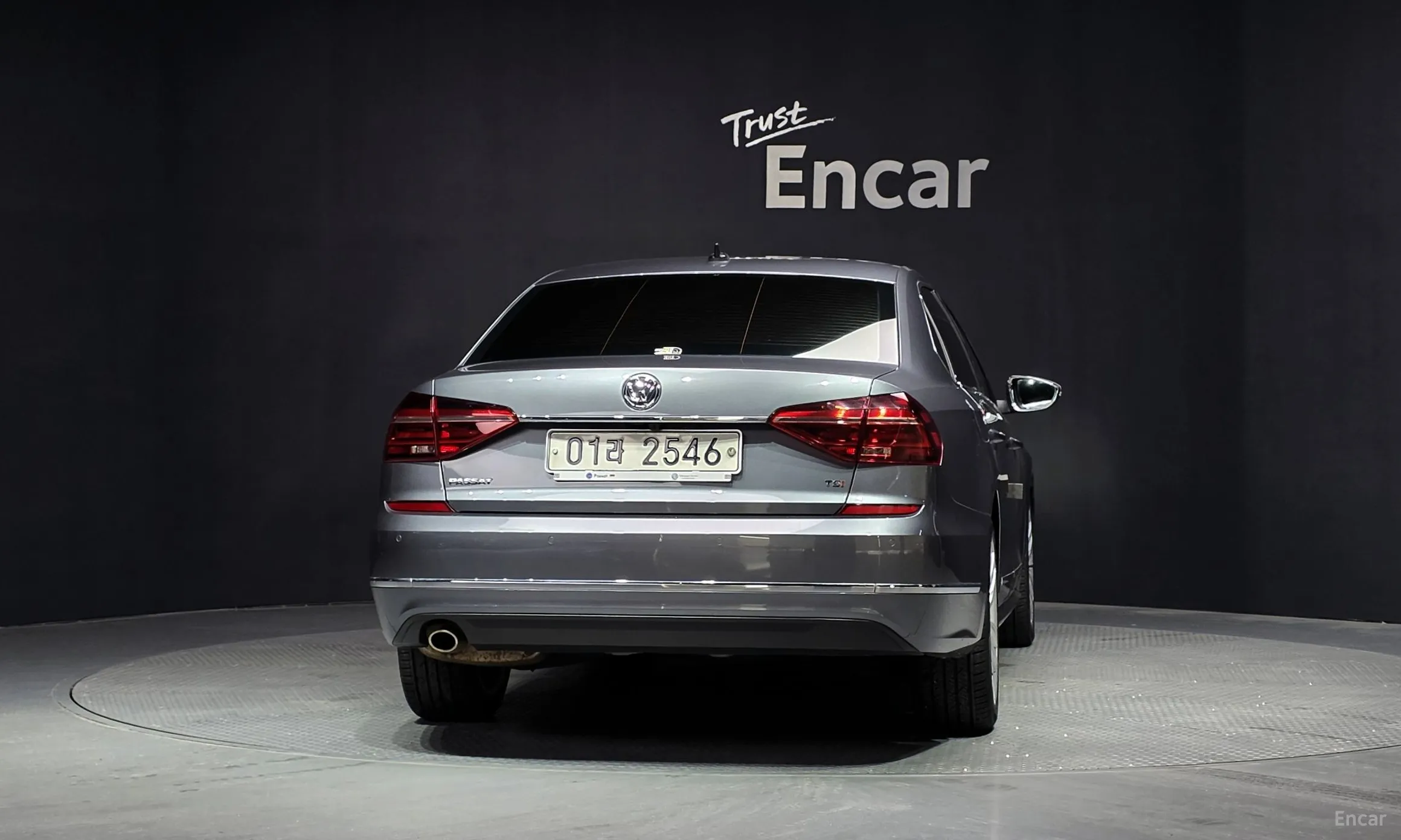 Volkswagen The New Passat превью 4