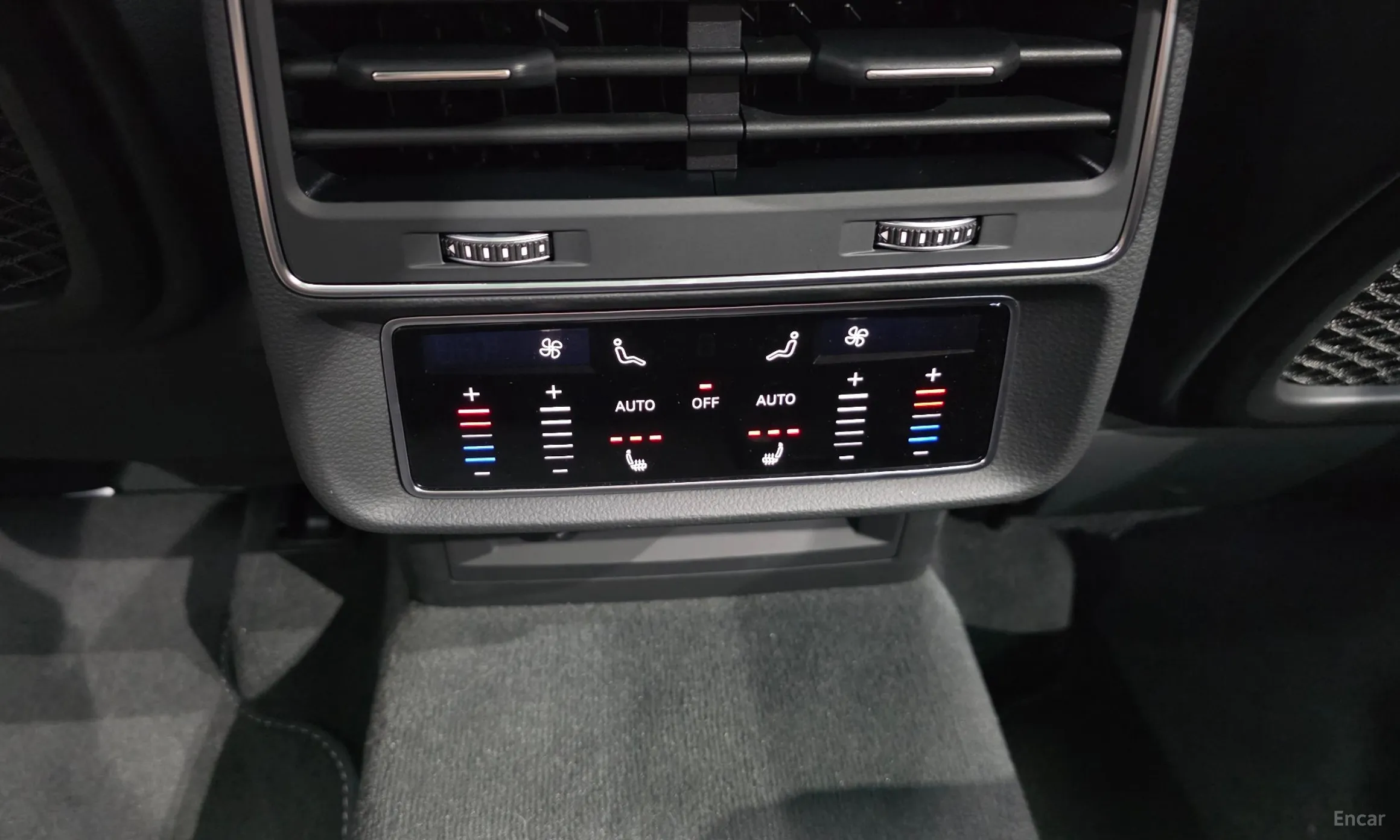 Audi Q8 (4M) превью 19