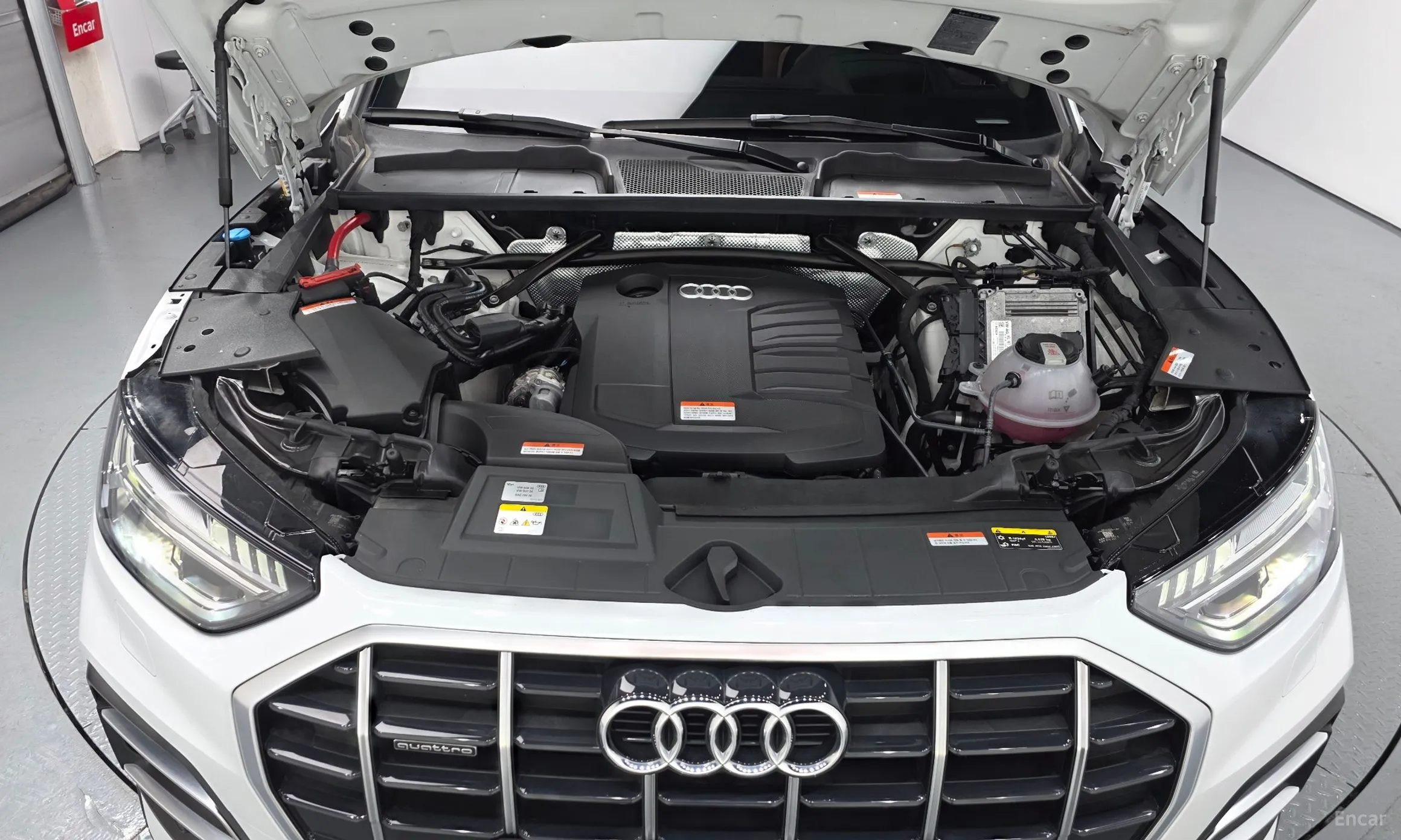 Audi Q5 (FY) превью 6