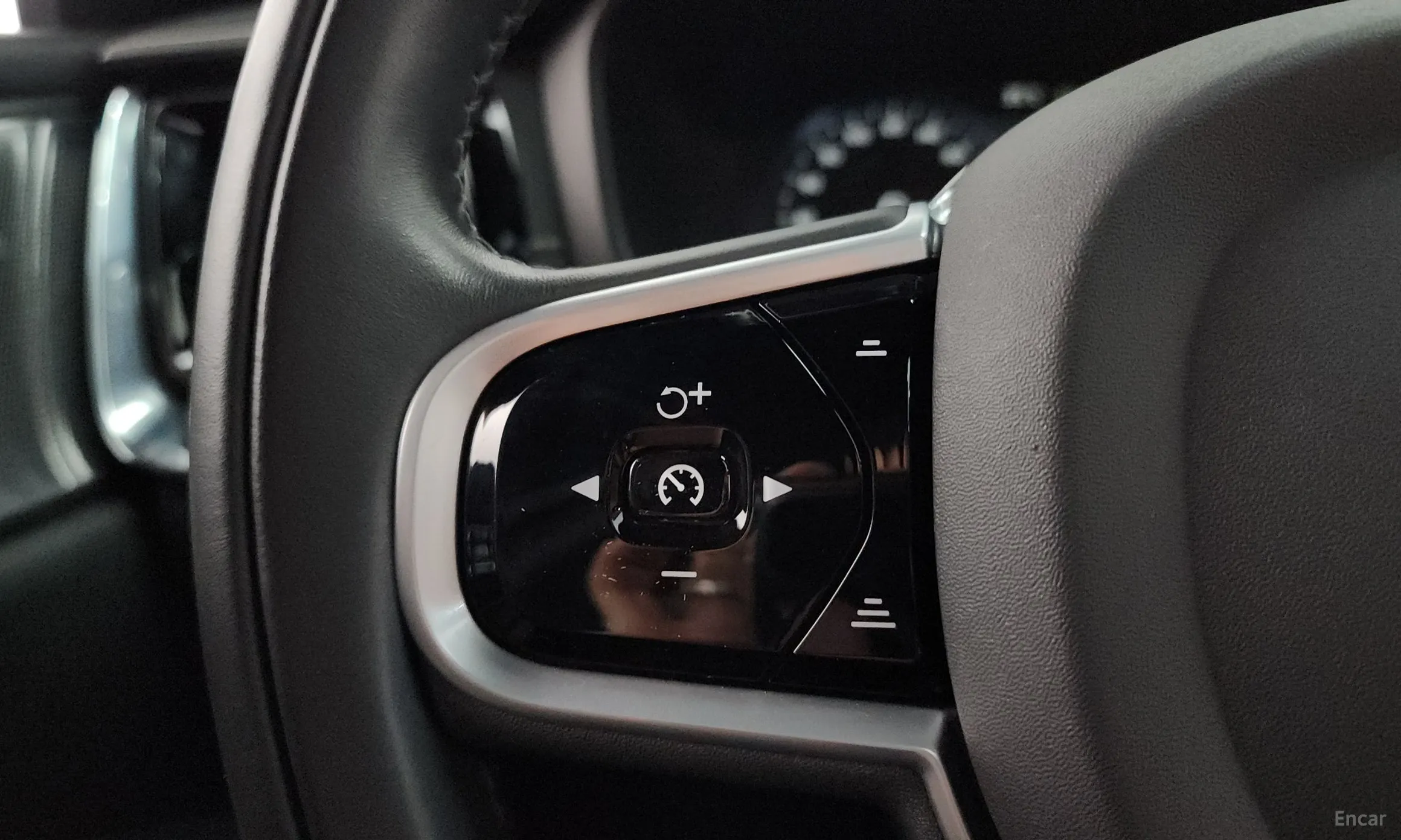 Volvo S60 3rd Generation превью 16
