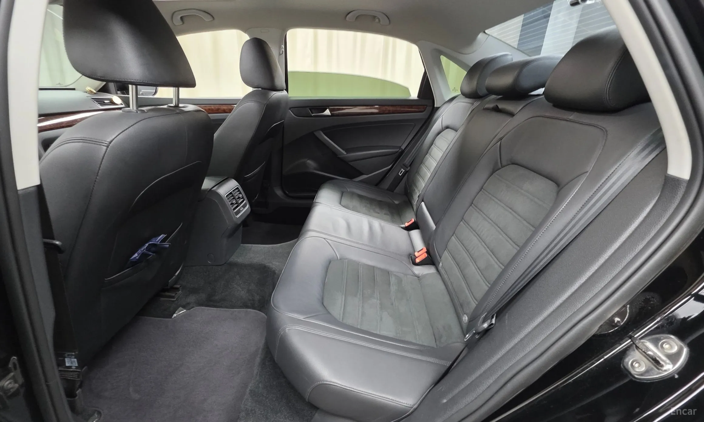 Volkswagen The New Passat превью 12