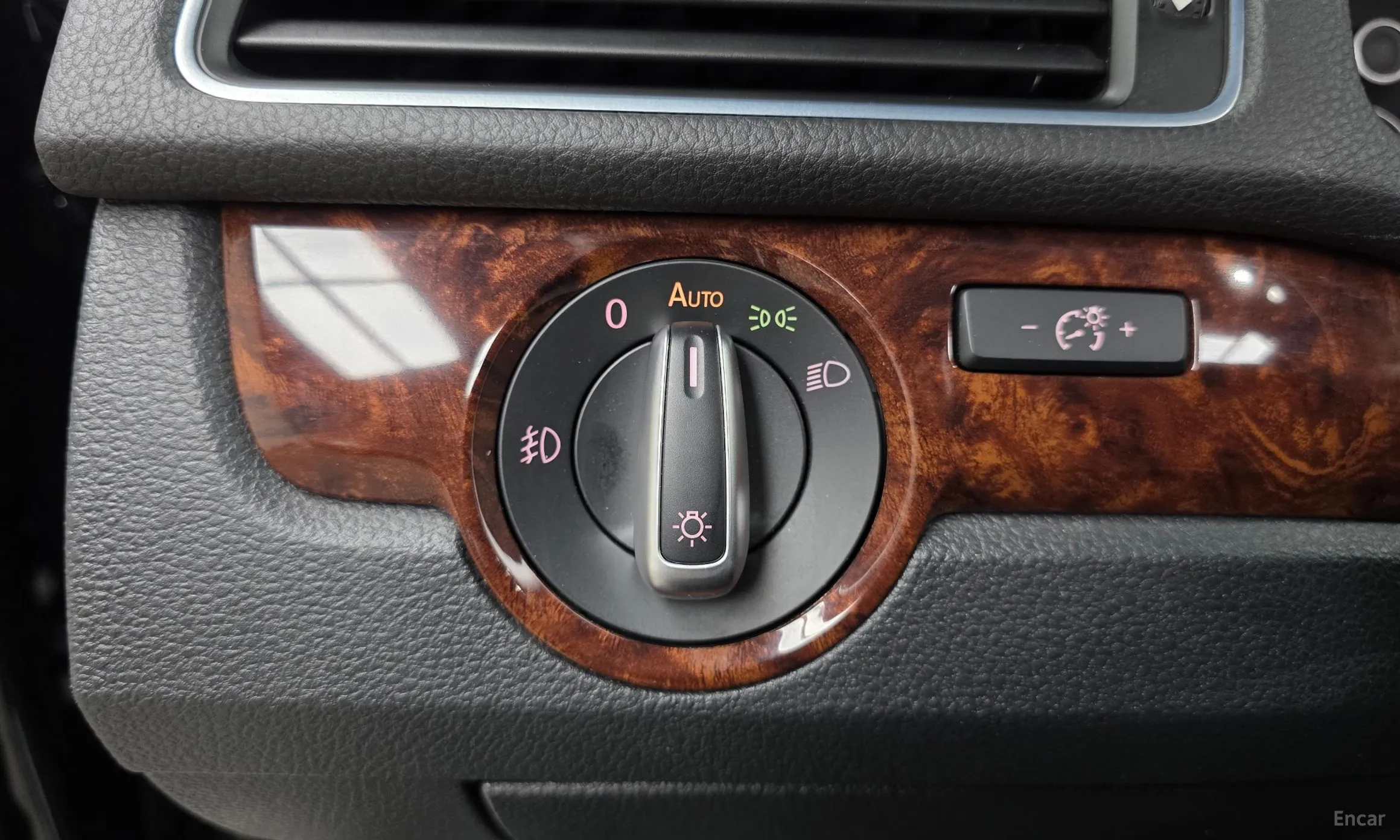 Volkswagen The New Passat превью 20