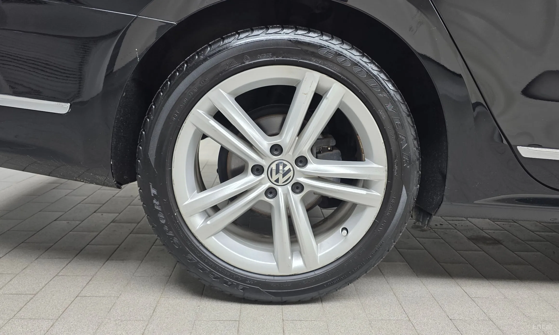 Volkswagen The New Passat превью 5
