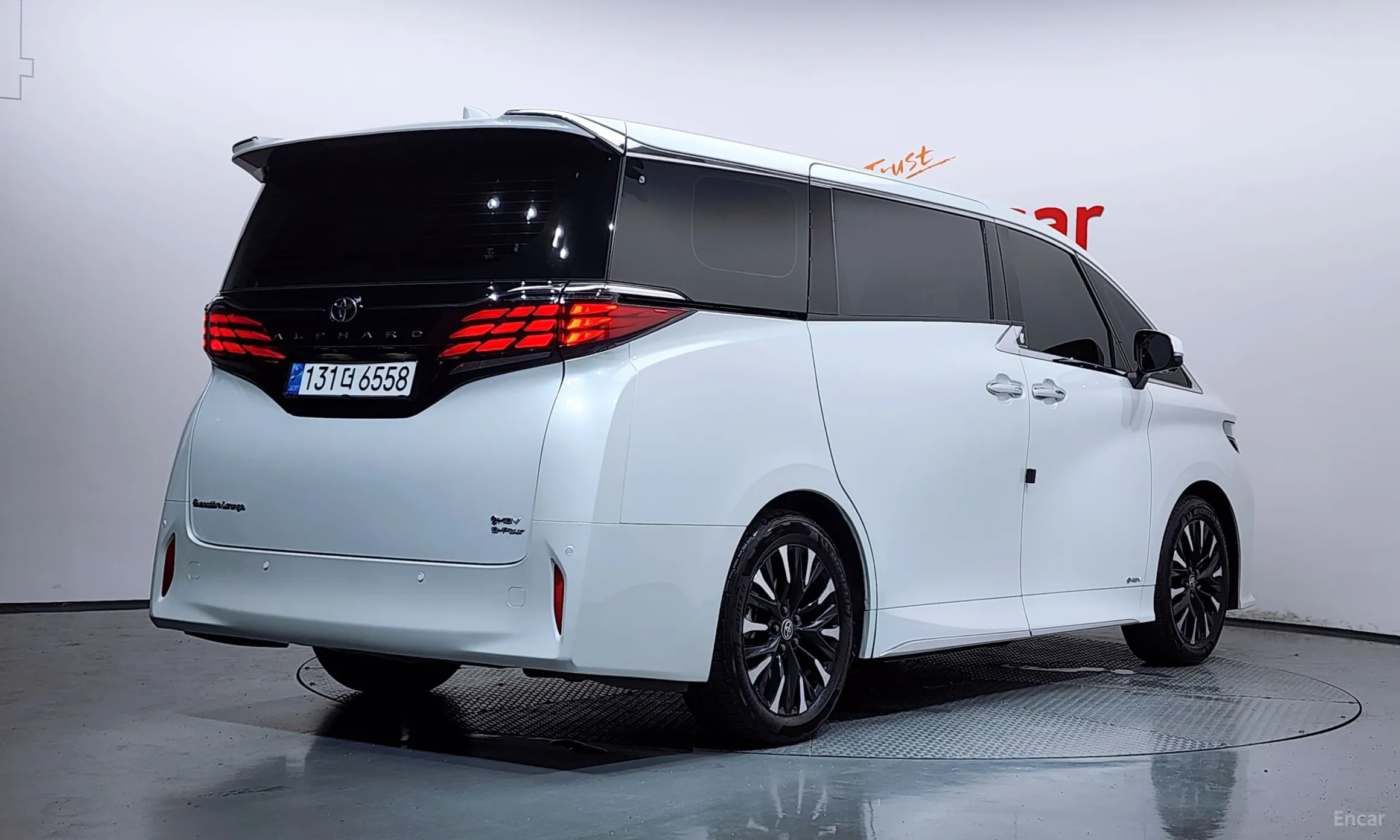 Toyota Alphard 4th Generation превью 2