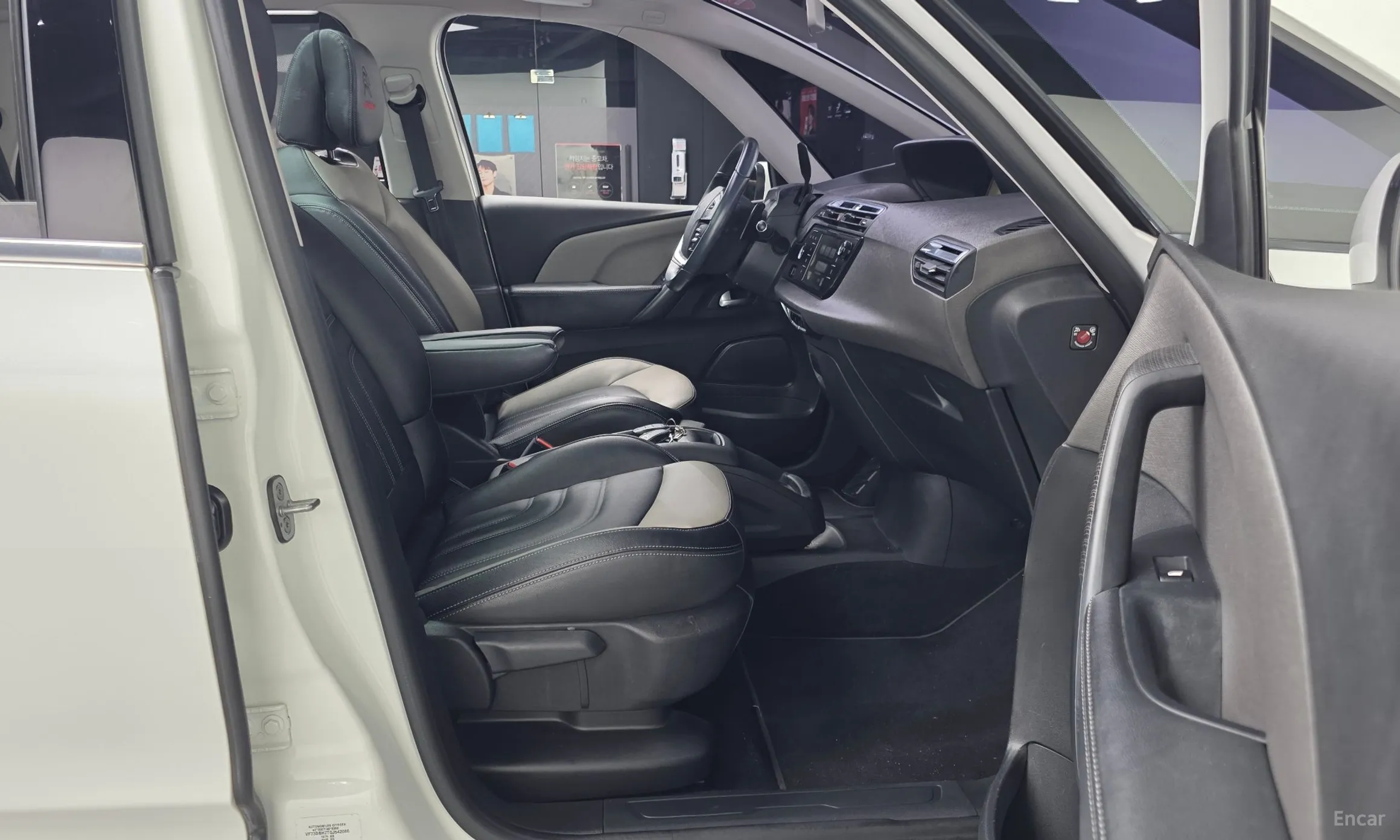 Citroën/DS C4 Picasso превью 11
