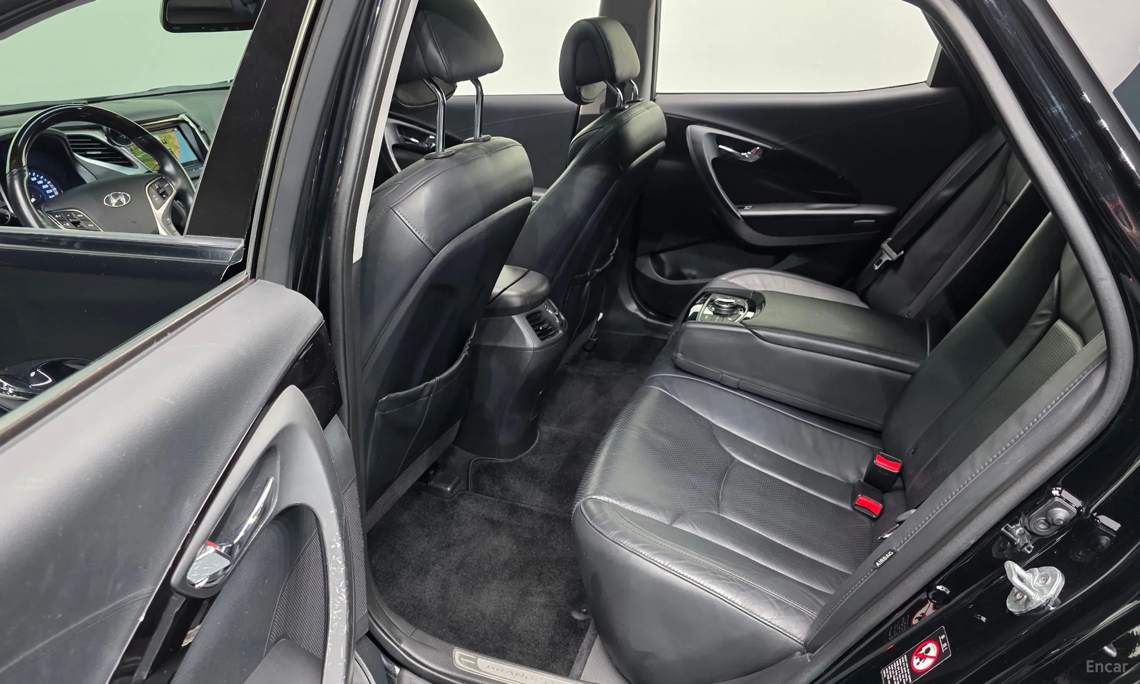 Hyundai Grandeur HG превью 12