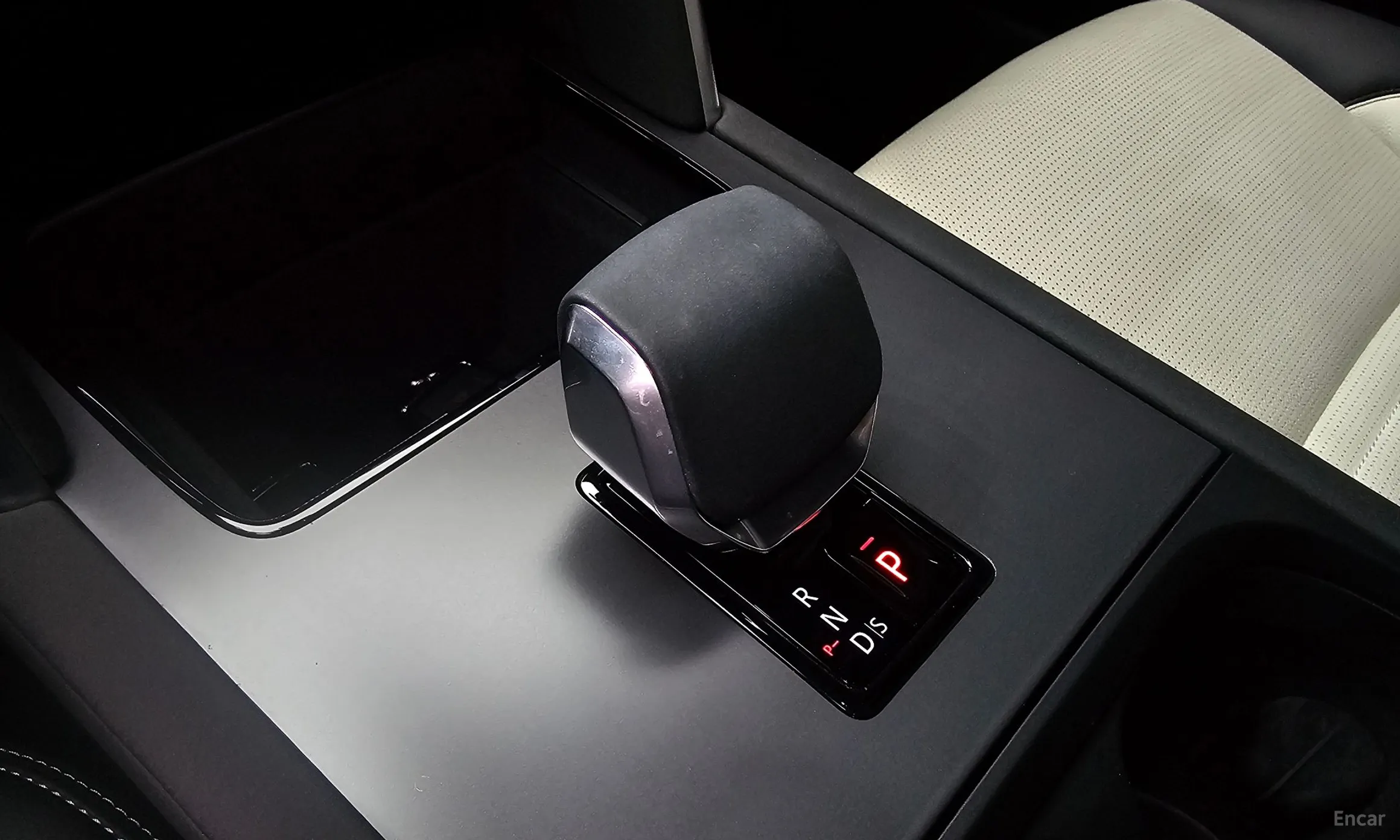 Land Rover Discovery Sports превью 9