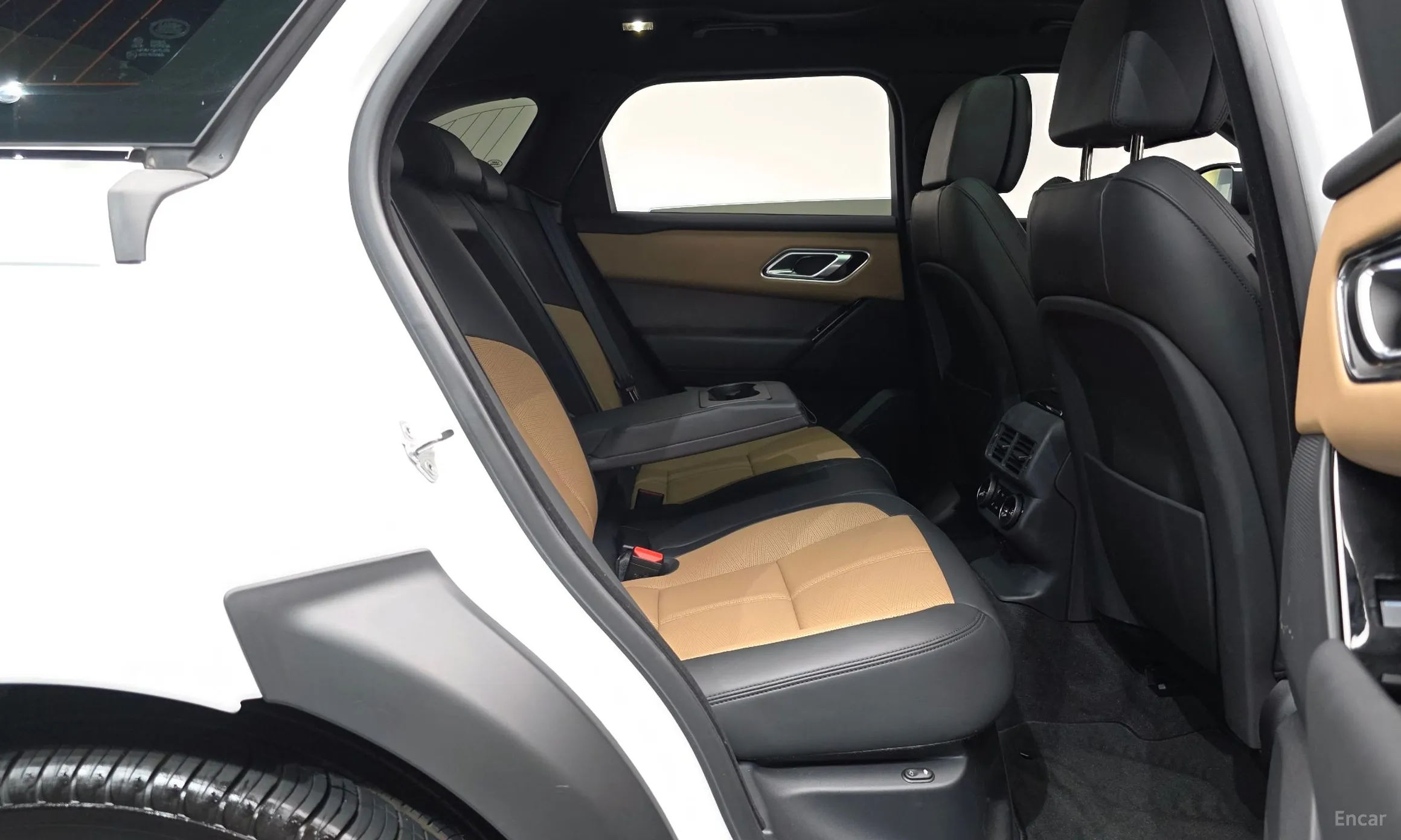 Land Rover Range Rover Bella превью 11