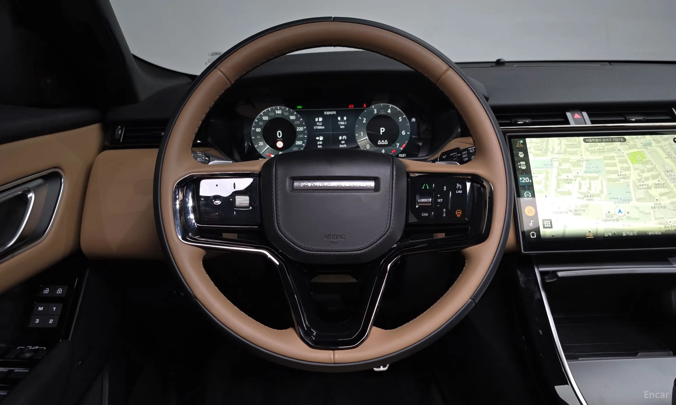 Land Rover Range Rover Bella превью 12