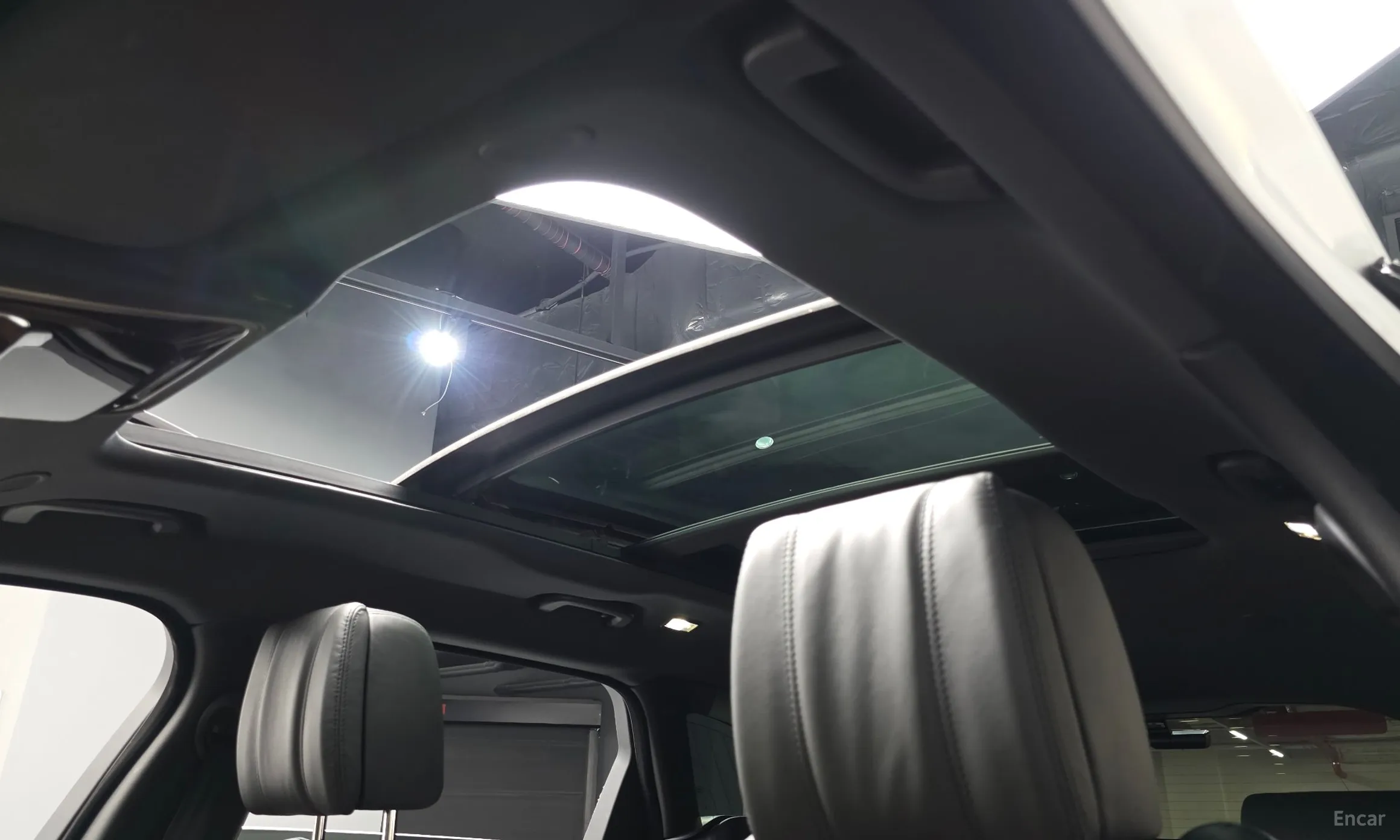 Land Rover Range Rover Bella превью 15