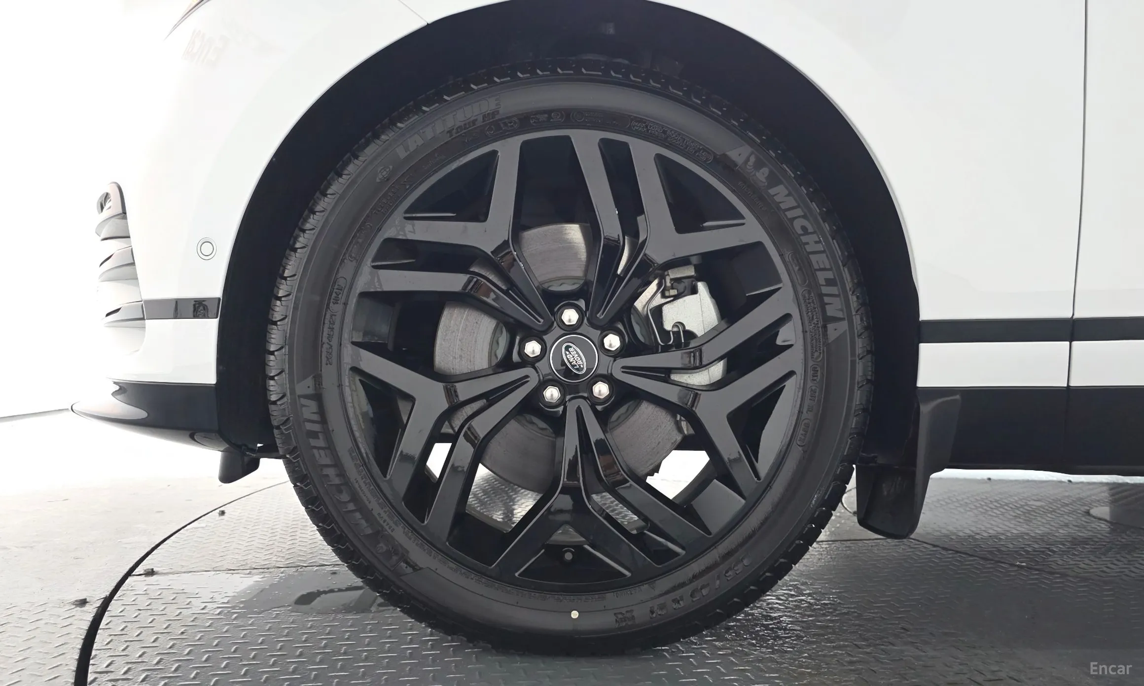 Land Rover Range Rover Bella превью 5