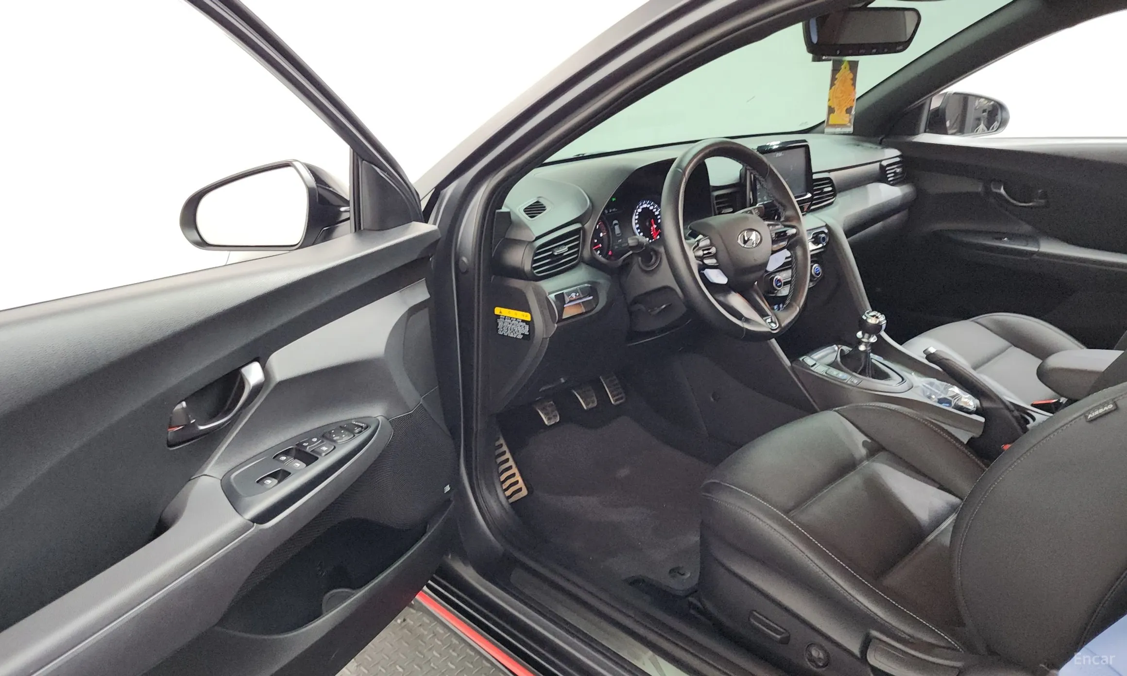 Hyundai Veloster (JS) превью 10