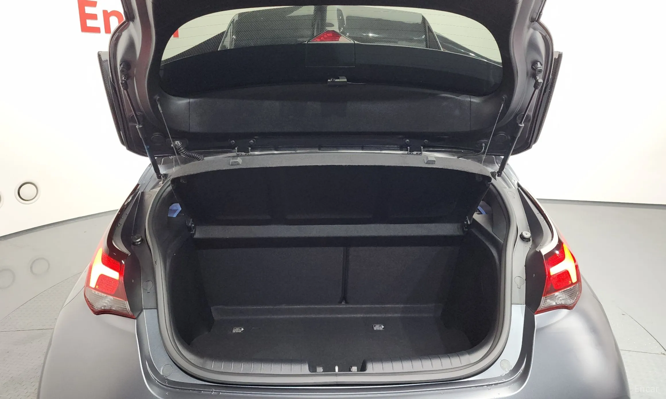 Hyundai Veloster (JS) превью 18