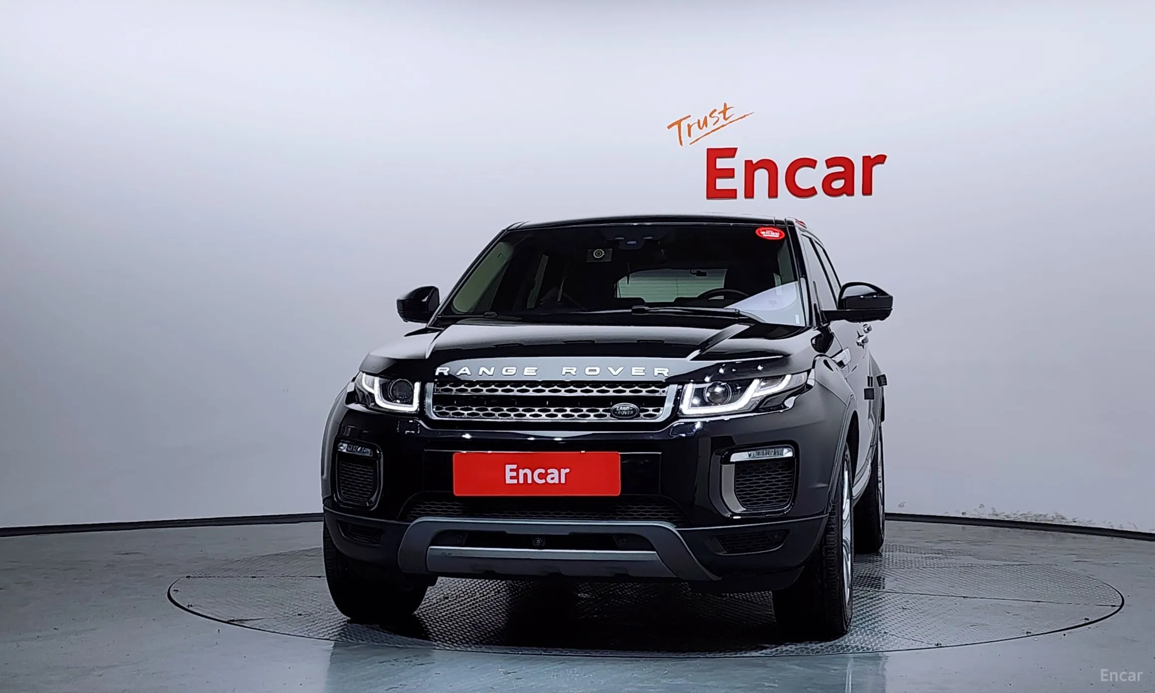 Land Rover Range Rover Evoque превью 3