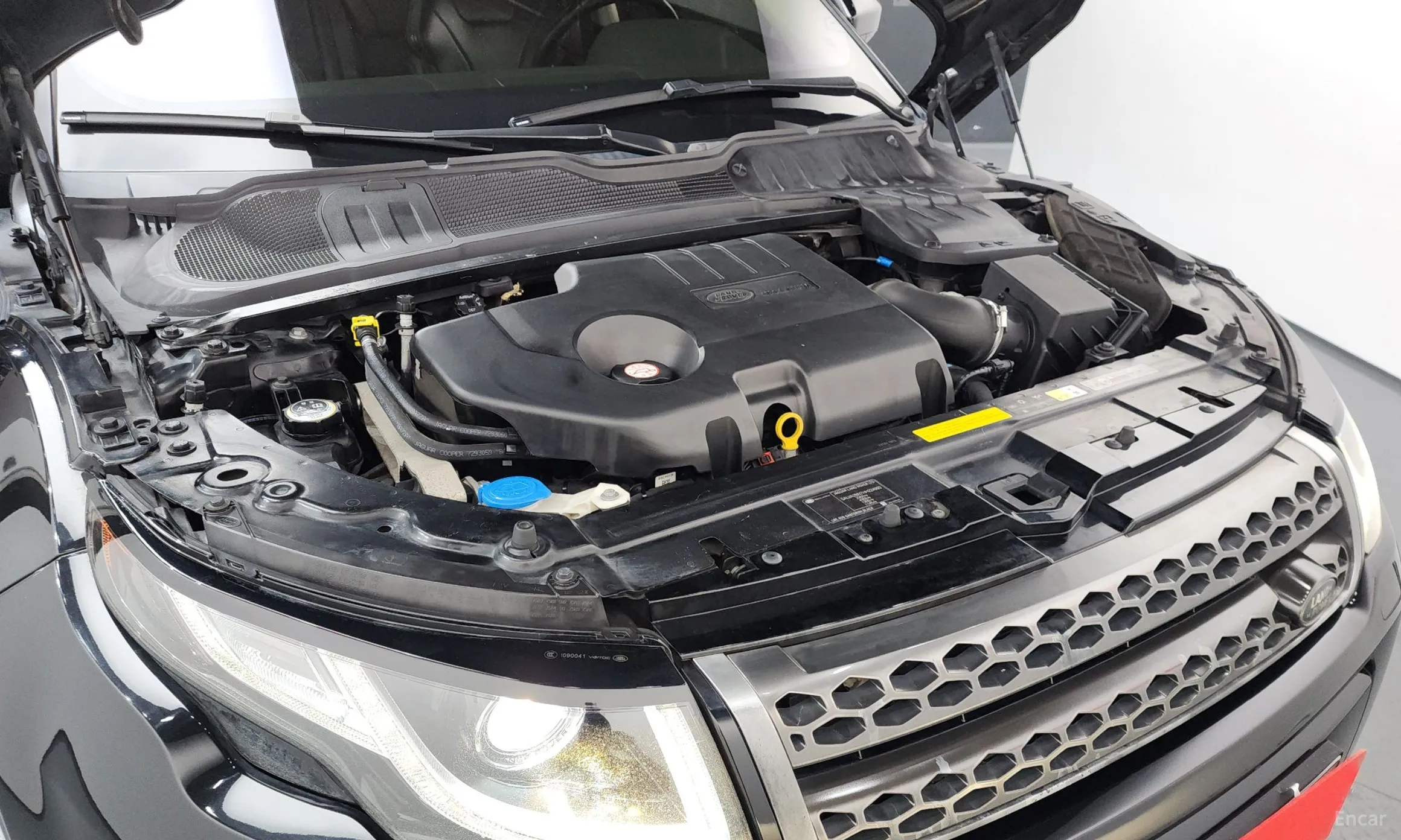 Land Rover Range Rover Evoque превью 6