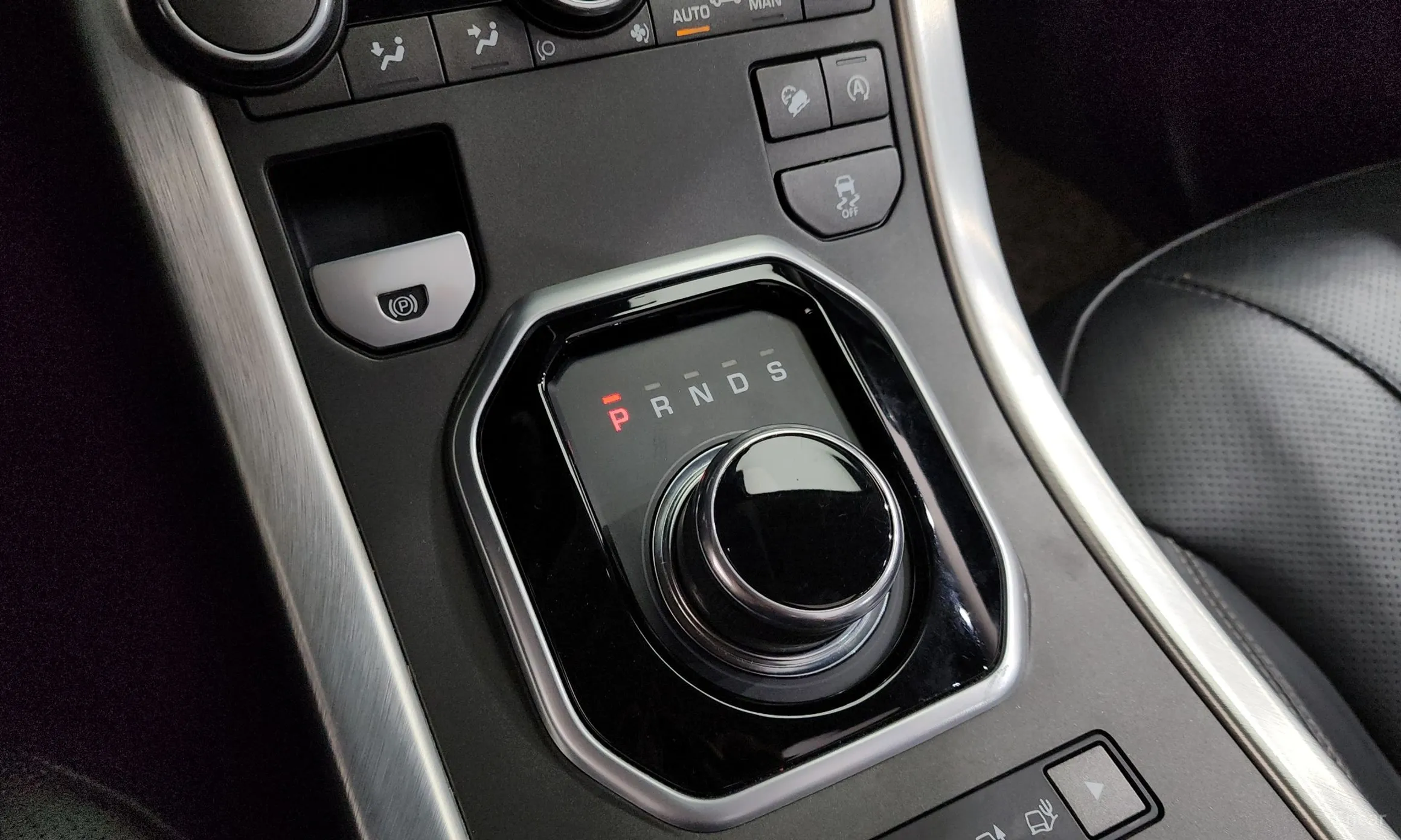 Land Rover Range Rover Evoque превью 9