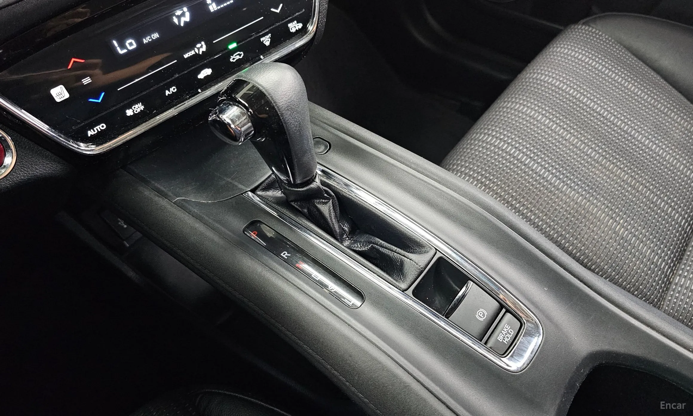 Honda HR-V превью 9