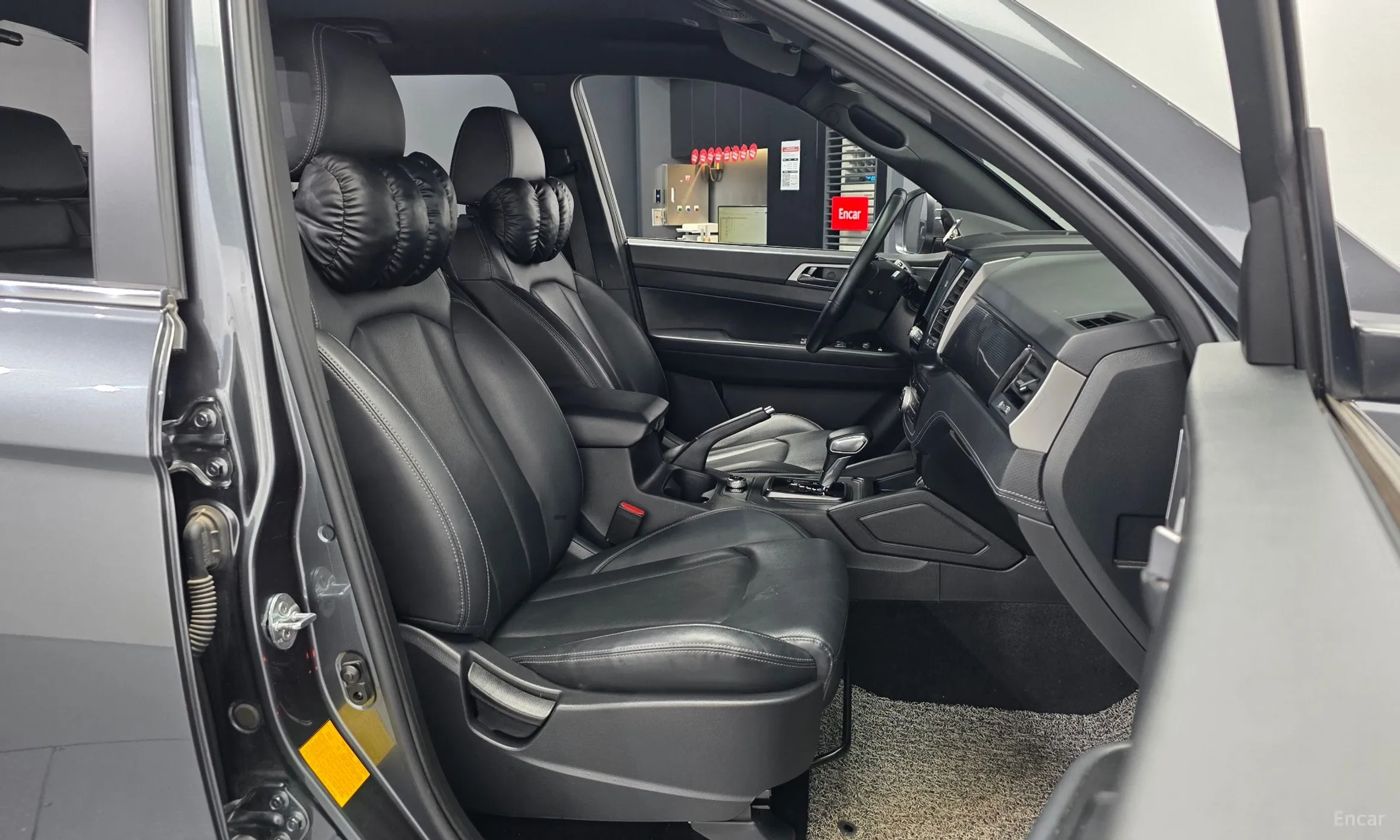 KG Mobility (SsangYong) Rexton Sports превью 11