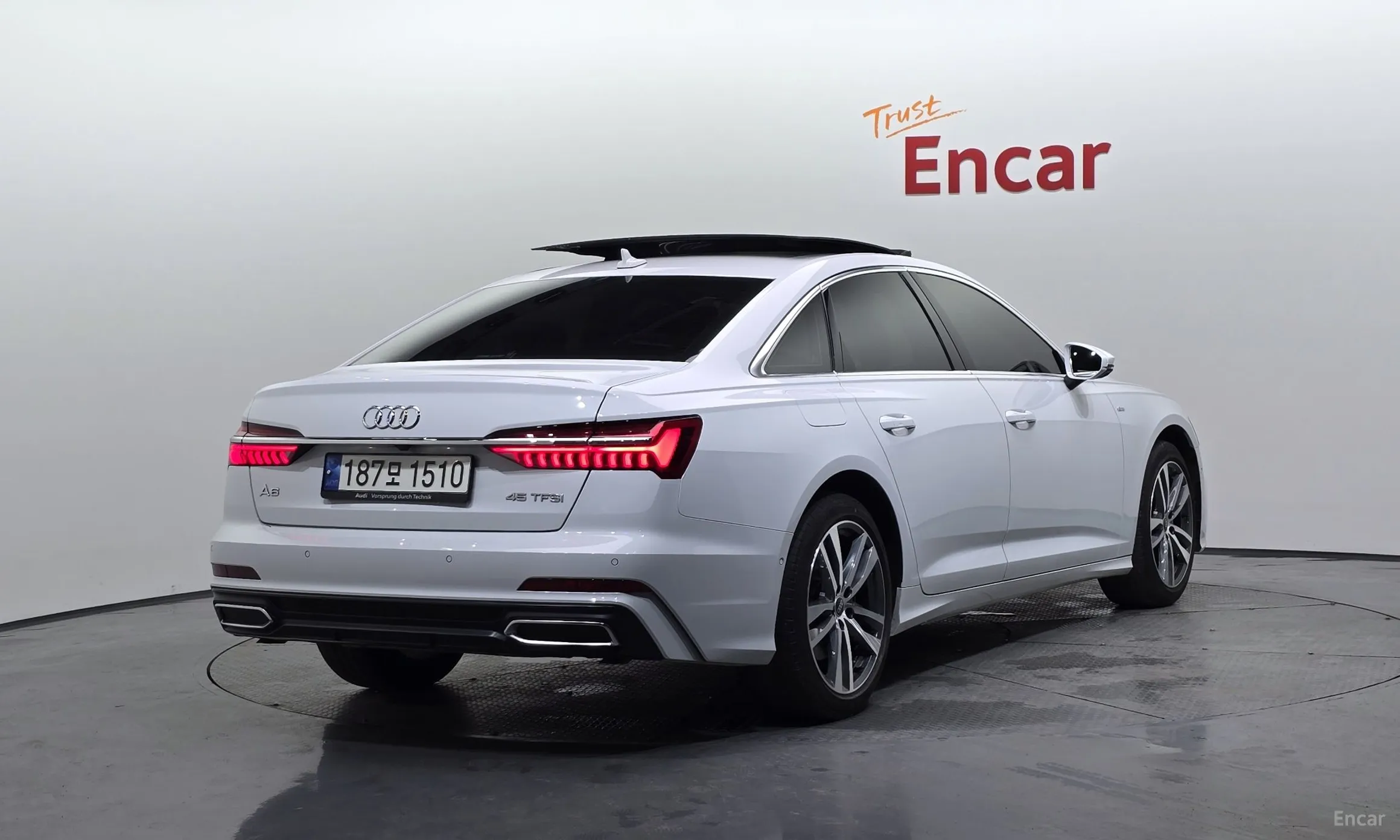 Audi A6 (C8) превью 2