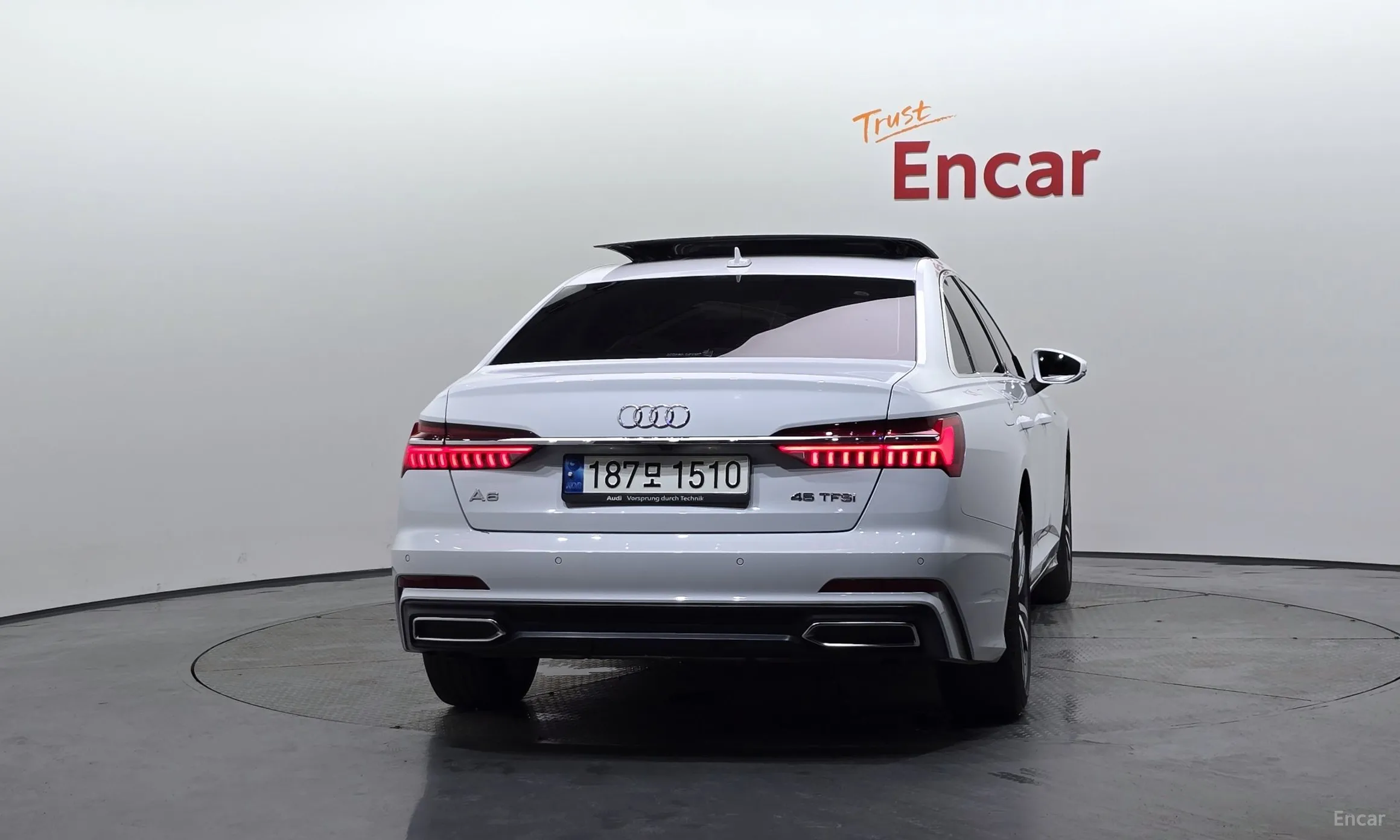 Audi A6 (C8) превью 4
