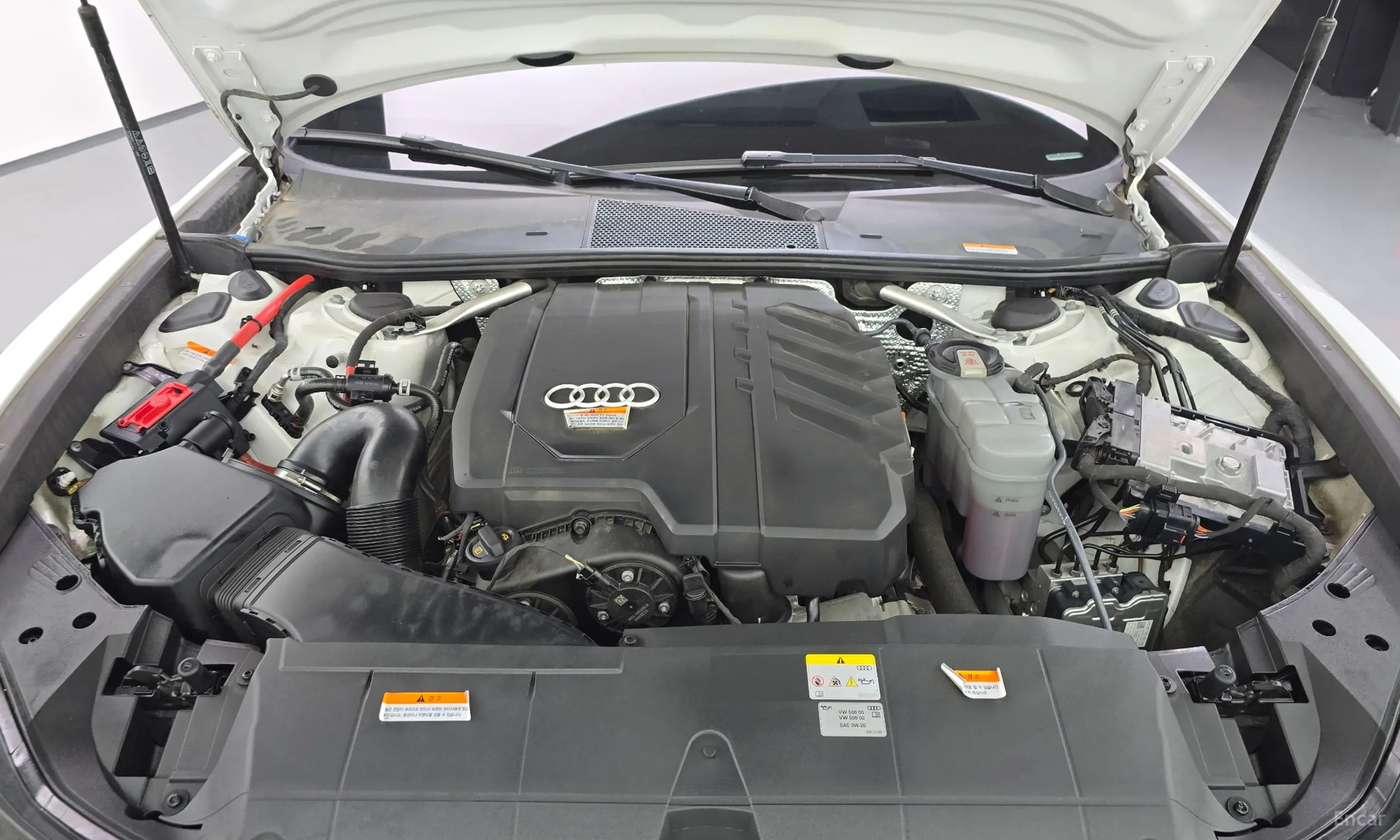 Audi A6 (C8) превью 6