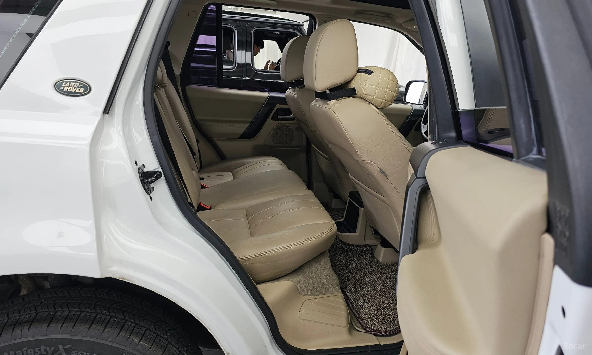 Land Rover Freelander 2 превью 12