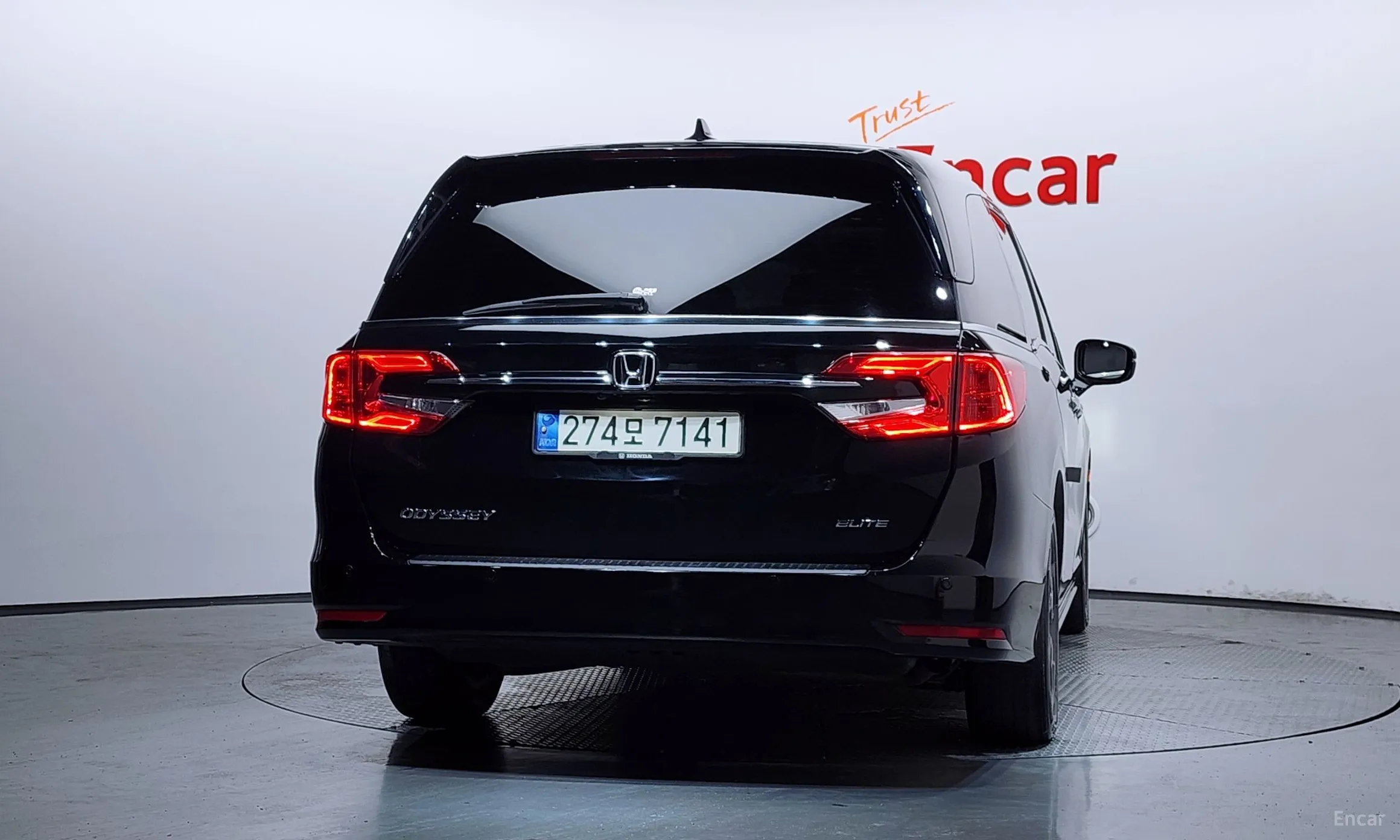 Honda Odyssey превью 4