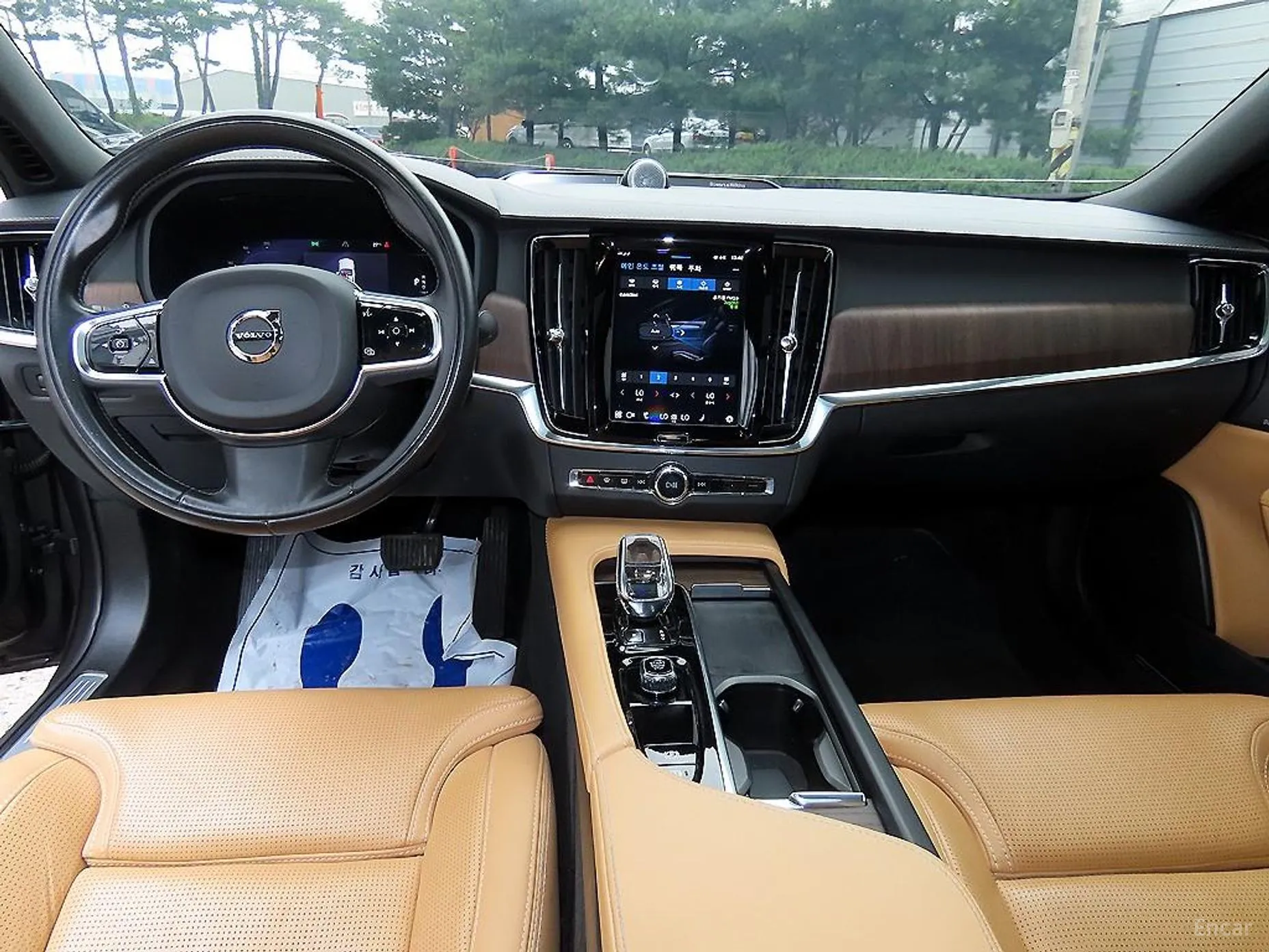 Volvo S90 превью 7