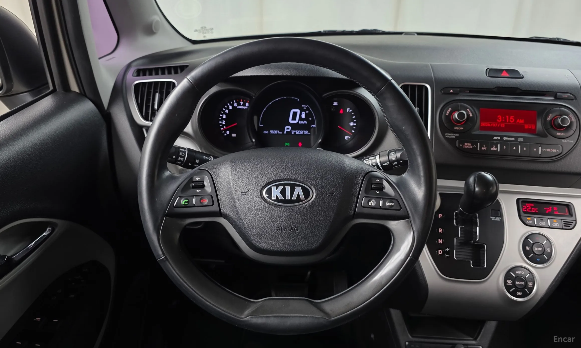 Kia Ray превью 15