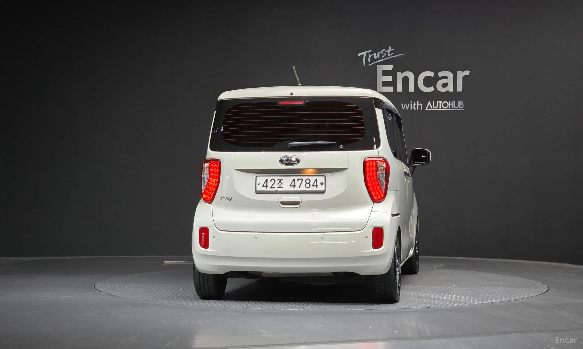 Kia Ray превью 4