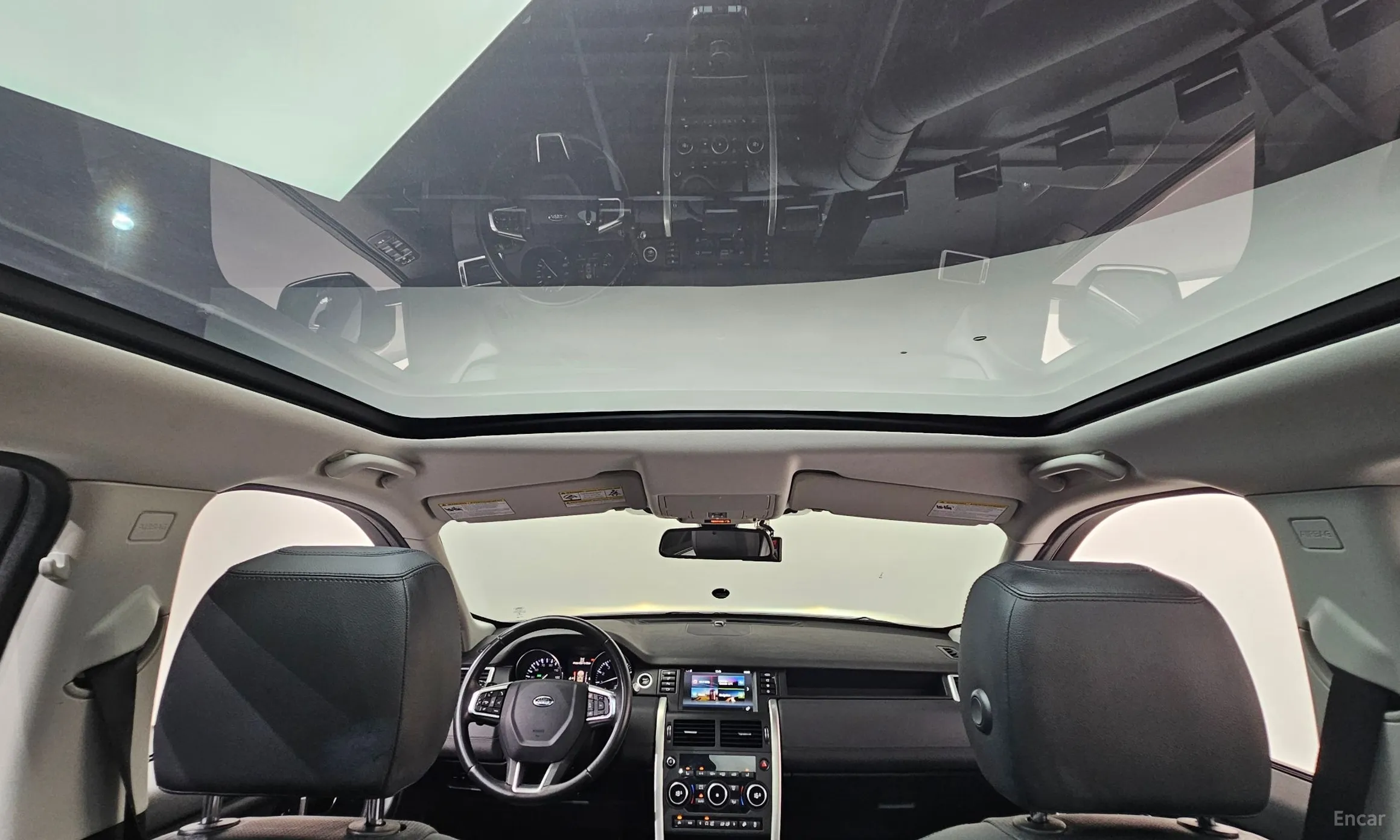 Land Rover Discovery Sports превью 19