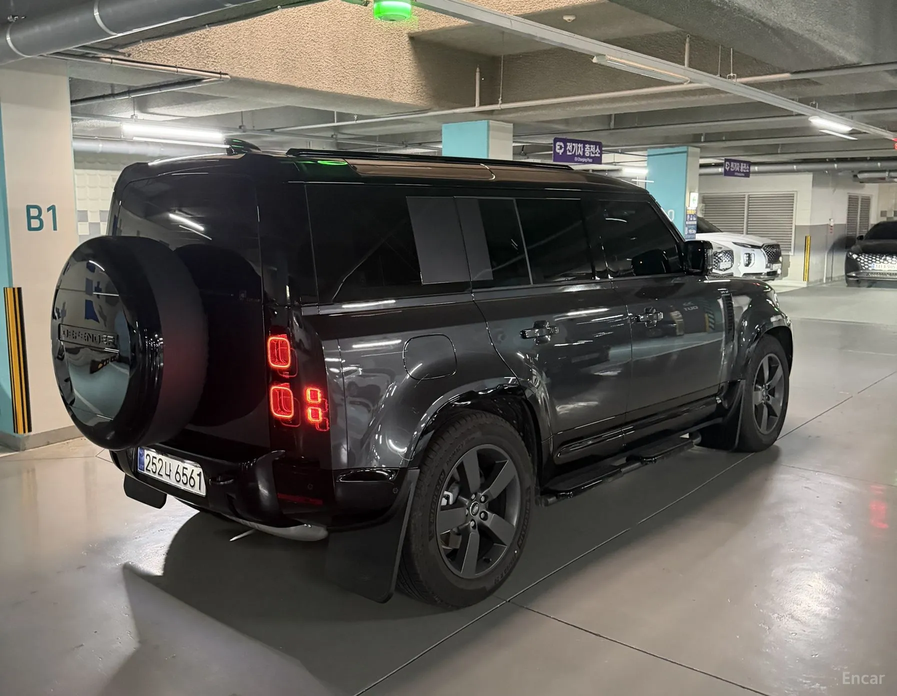 Land Rover Defender (L663) превью 5
