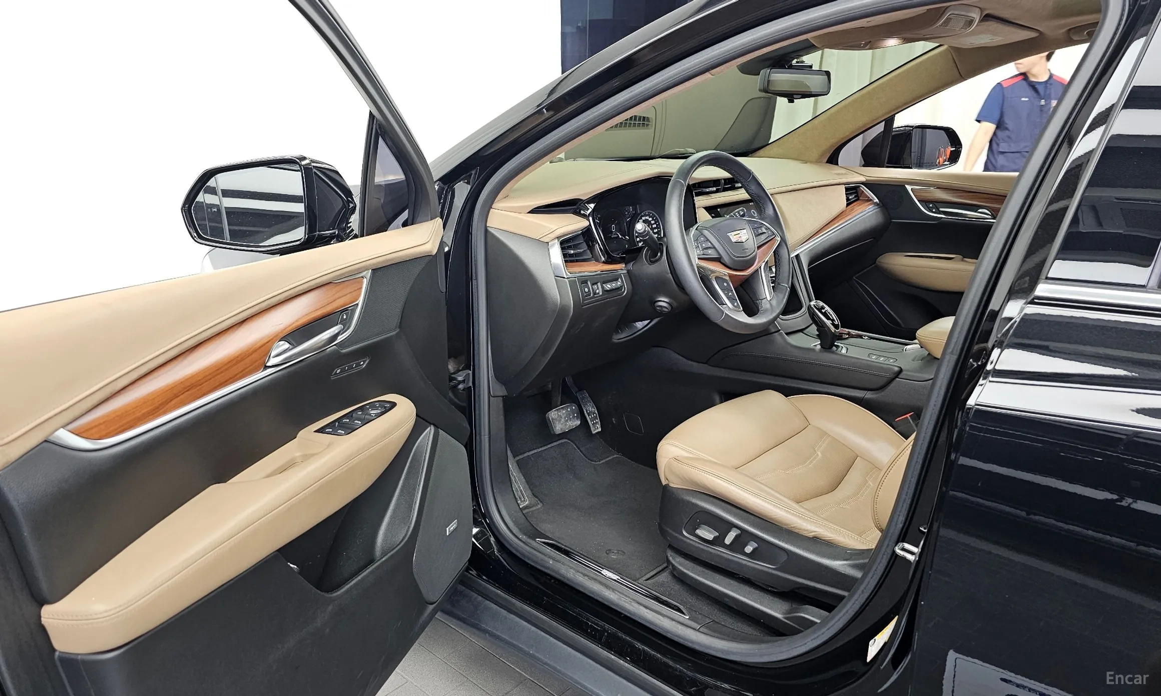 Cadillac XT5 превью 10