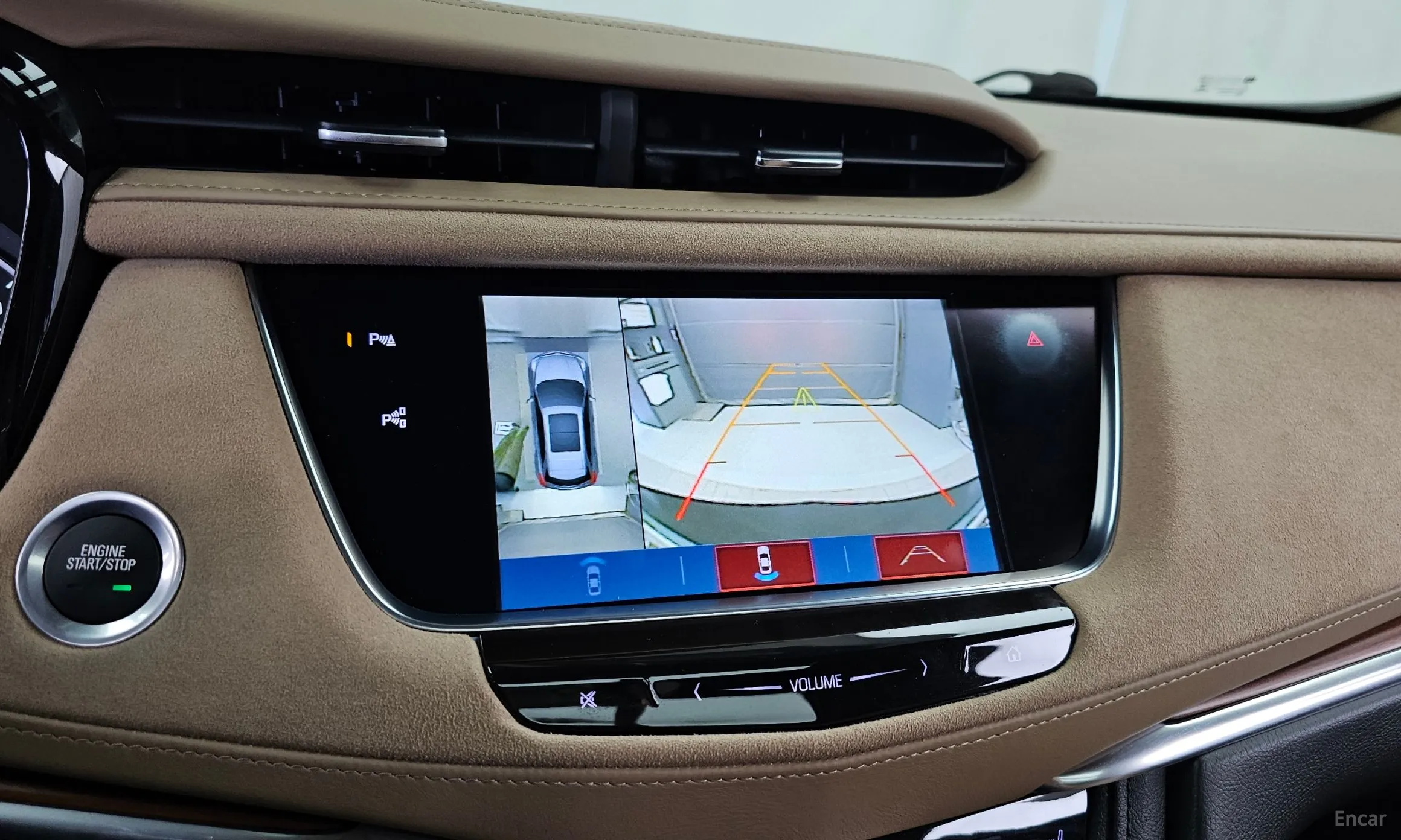 Cadillac XT5 превью 15